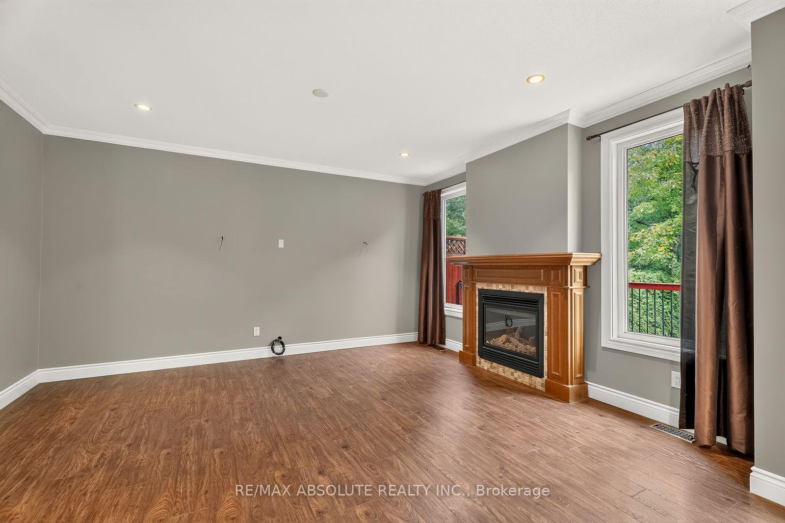 Photo 21 of 229 Marjan Crescent, Ottawa, Barrhaven - Hearts Desire — HOMEH