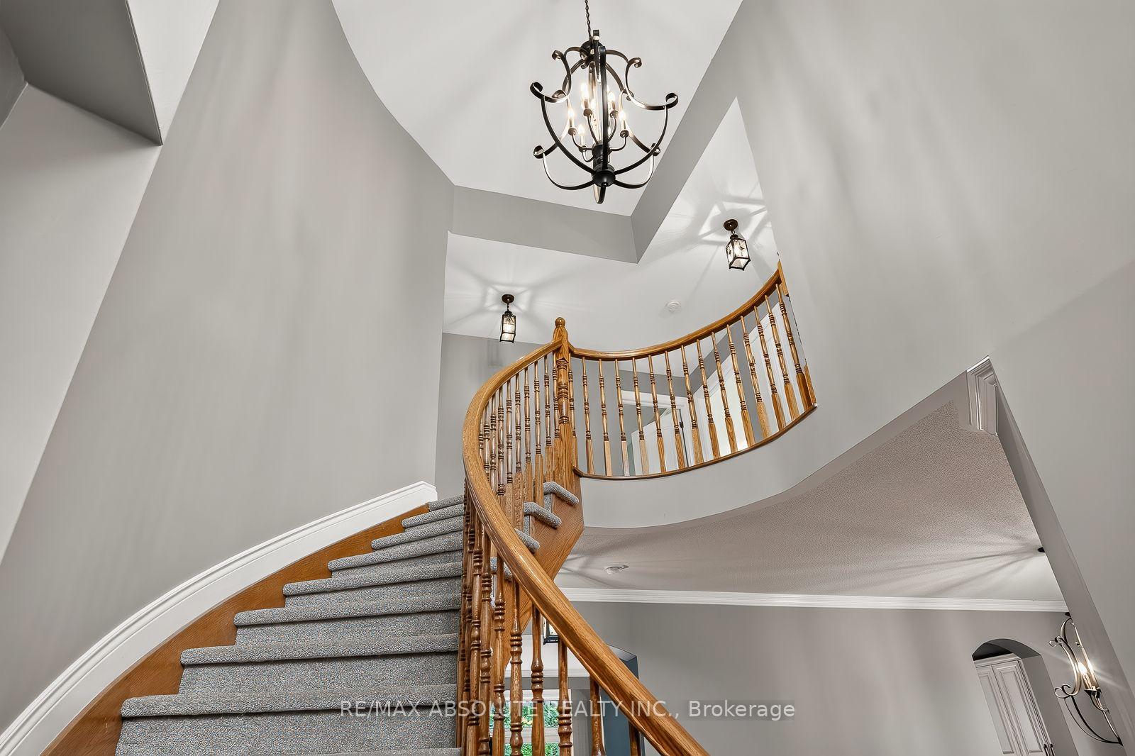 Photo 24 of 229 Marjan Crescent, Ottawa, Barrhaven - Hearts Desire — HOMEH