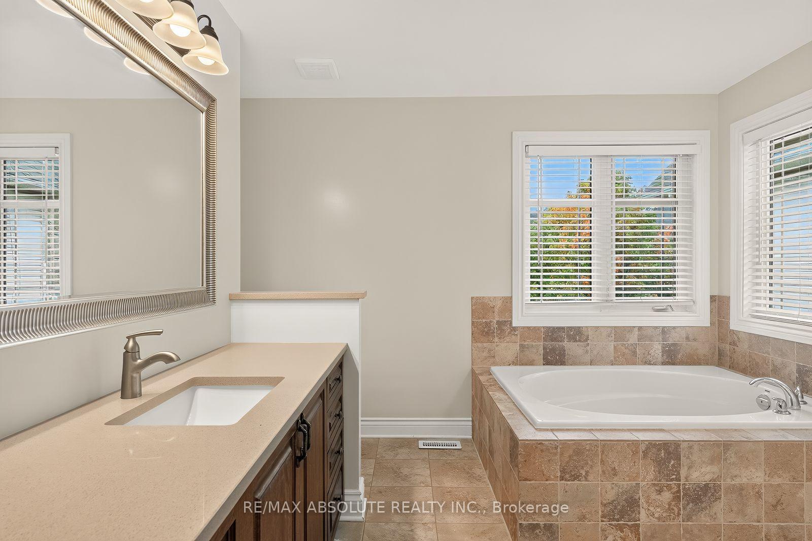Photo 29 of 229 Marjan Crescent, Ottawa, Barrhaven - Hearts Desire — HOMEH
