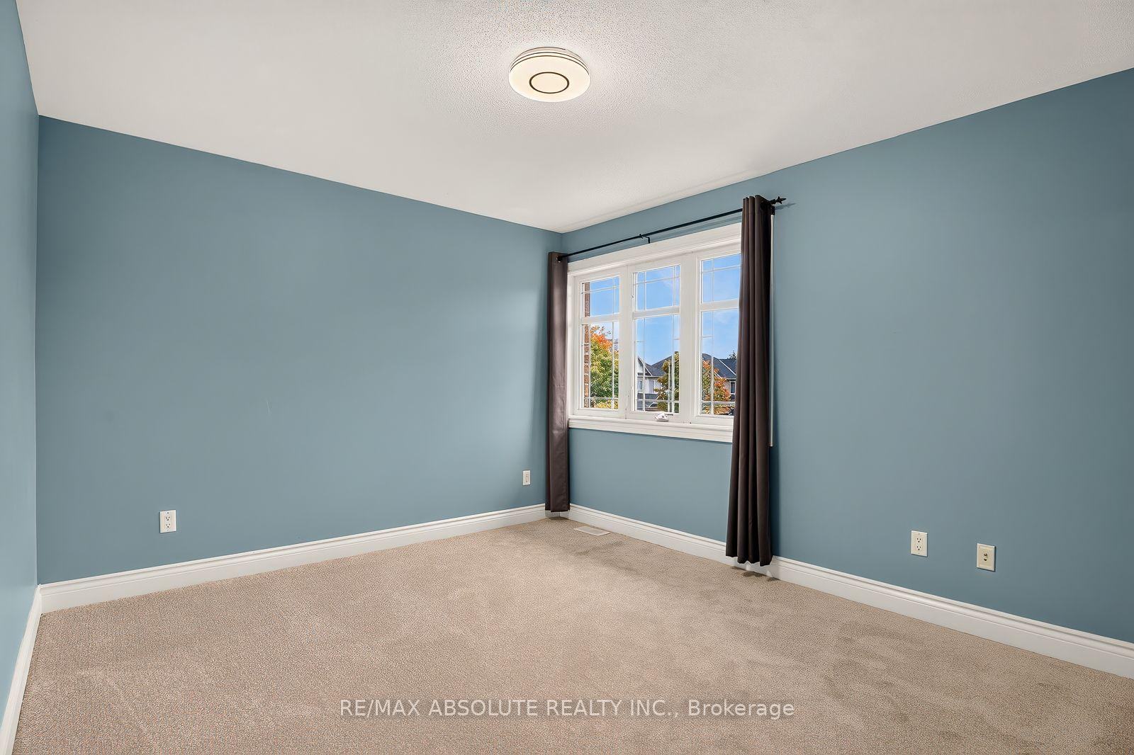 Photo 31 of 229 Marjan Crescent, Ottawa, Barrhaven - Hearts Desire — HOMEH