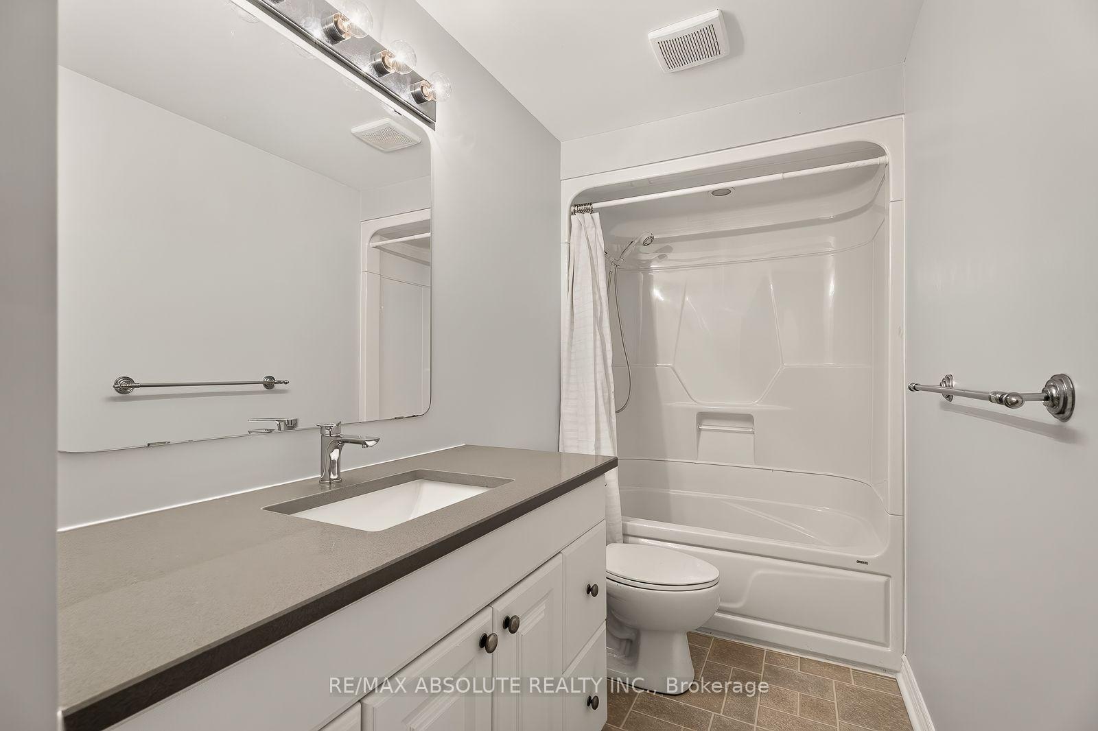 Photo 39 of 229 Marjan Crescent, Ottawa, Barrhaven - Hearts Desire — HOMEH