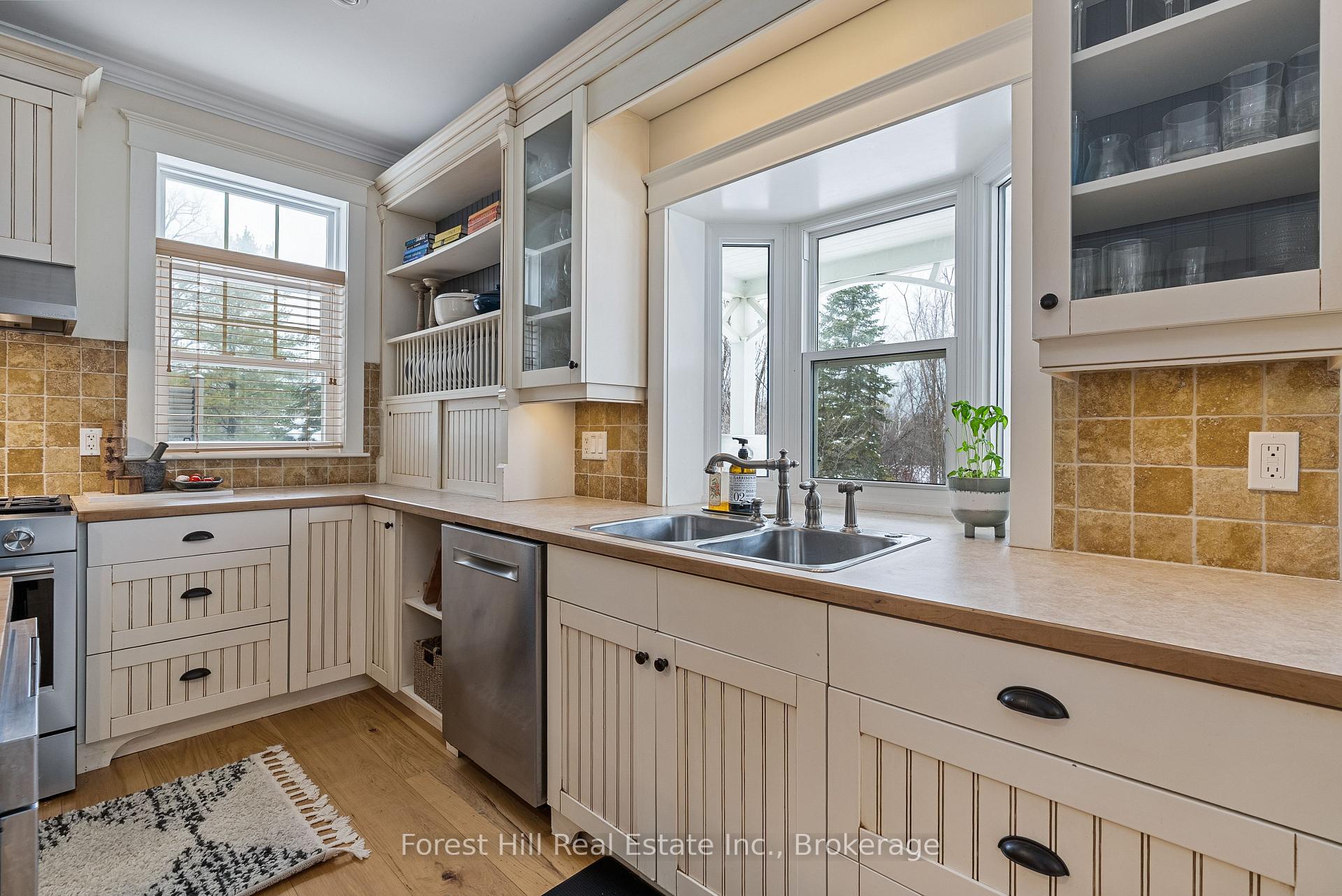 Photo 16 of 156 Snowbridge Way, Blue Mountains — HOMEH