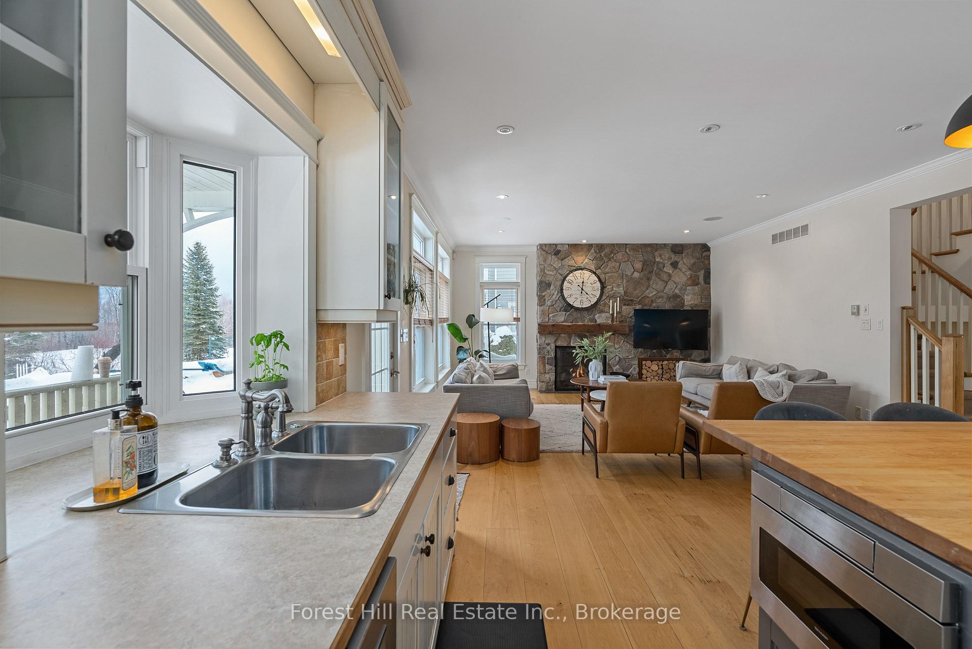 Photo 17 of 156 Snowbridge Way, Blue Mountains — HOMEH