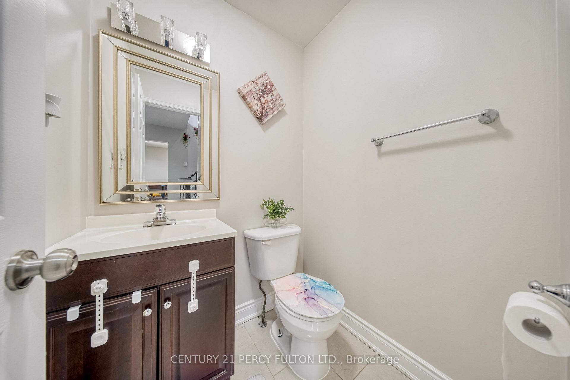 Photo 15 of 46 Hearne Crescent, Ajax, Central — HOMEH