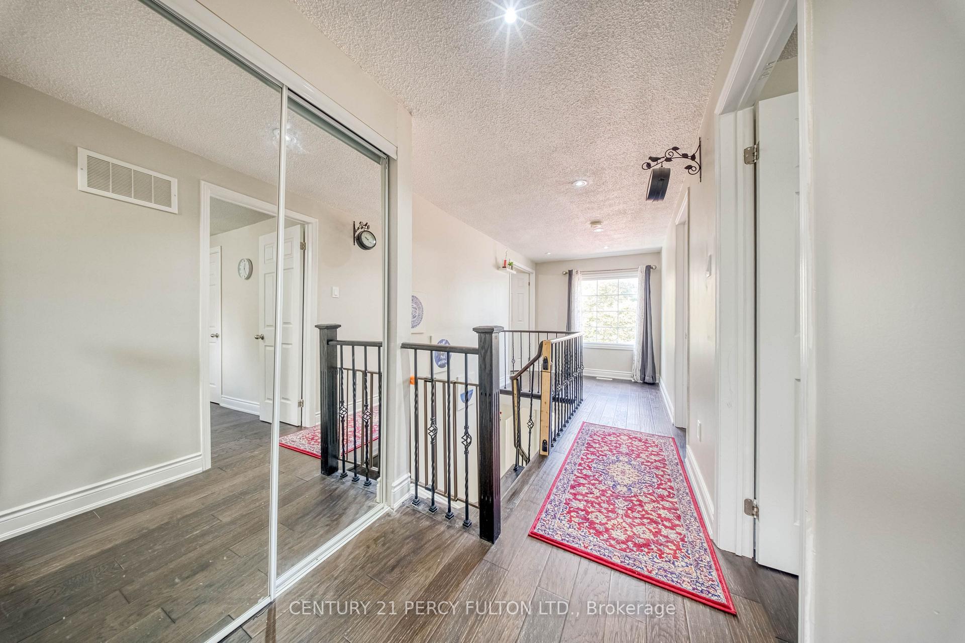 Photo 16 of 46 Hearne Crescent, Ajax, Central — HOMEH