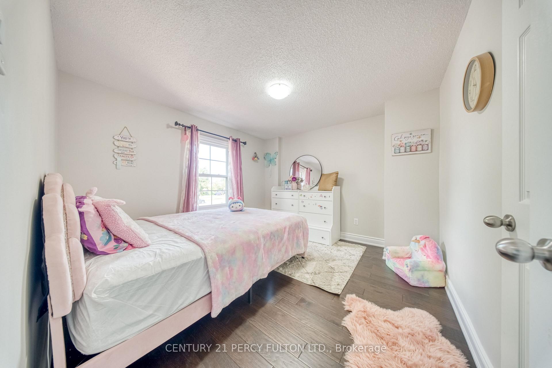Photo 22 of 46 Hearne Crescent, Ajax, Central — HOMEH