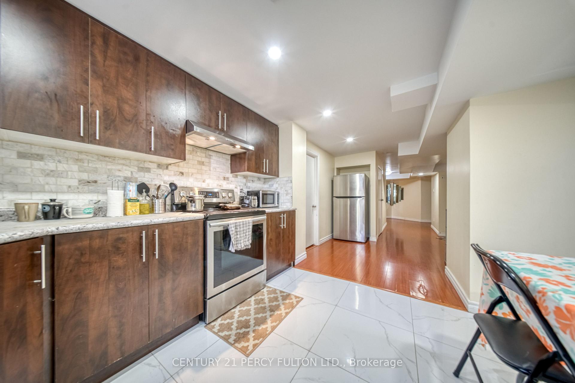 Photo 26 of 46 Hearne Crescent, Ajax, Central — HOMEH