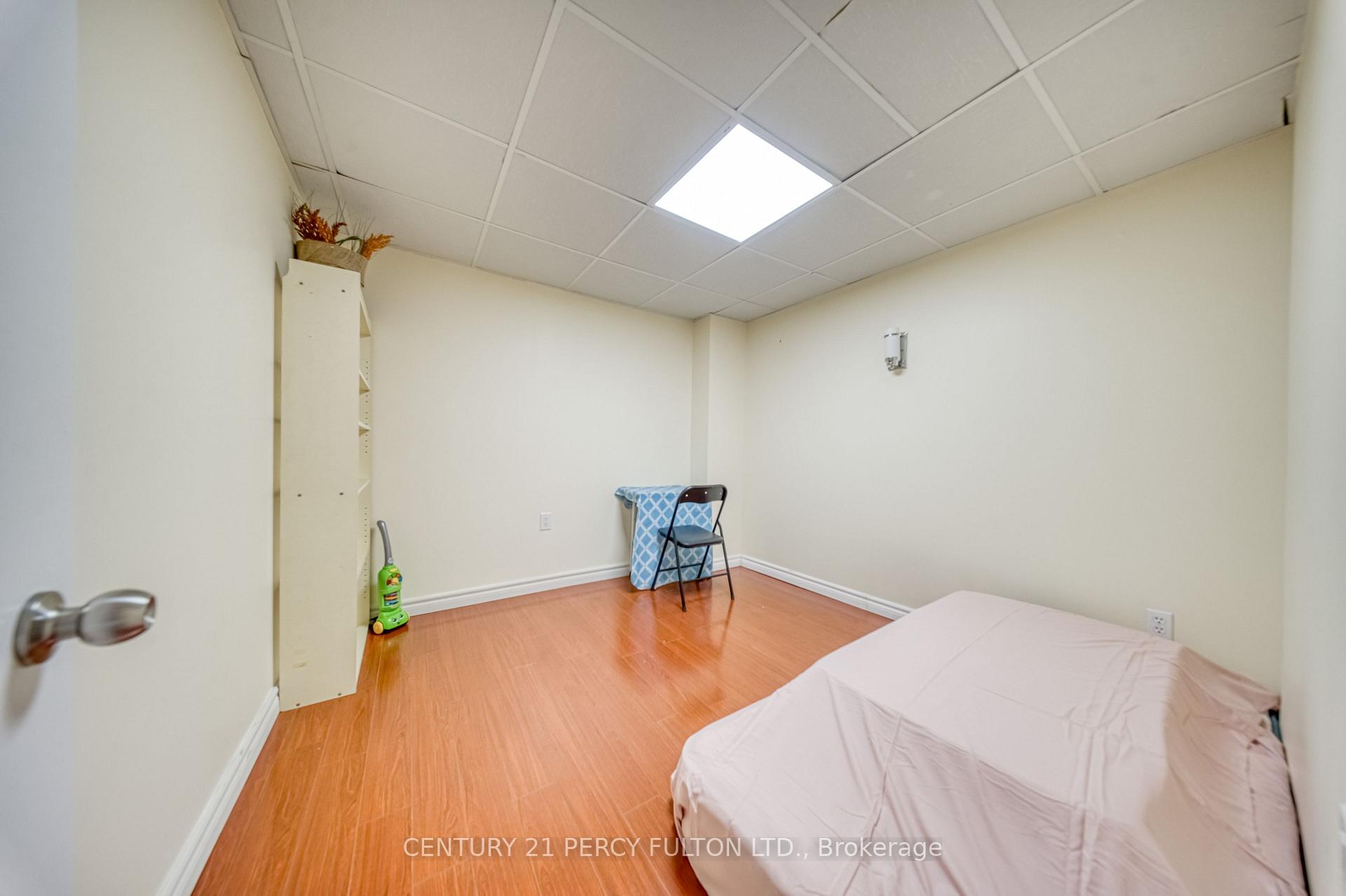 Photo 29 of 46 Hearne Crescent, Ajax, Central — HOMEH