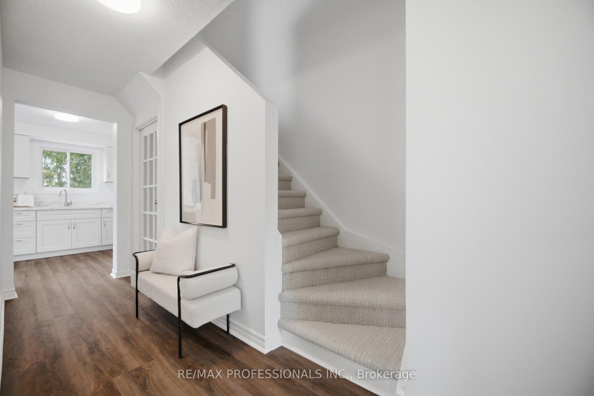 Photo 22 of 6081 Fullerton Crescent, Mississauga, Meadowvale — HOMEH
