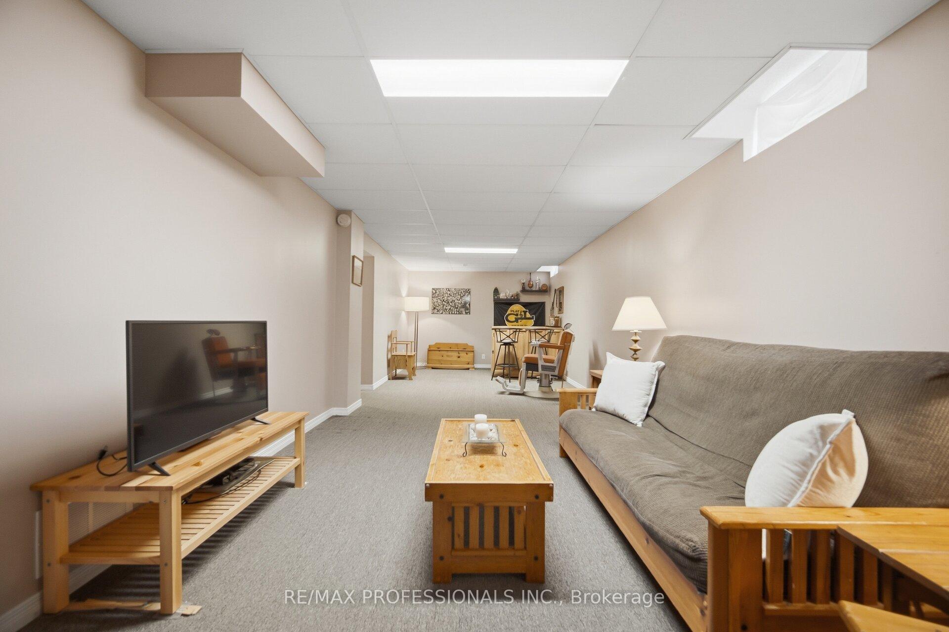Photo 36 of 6081 Fullerton Crescent, Mississauga, Meadowvale — HOMEH