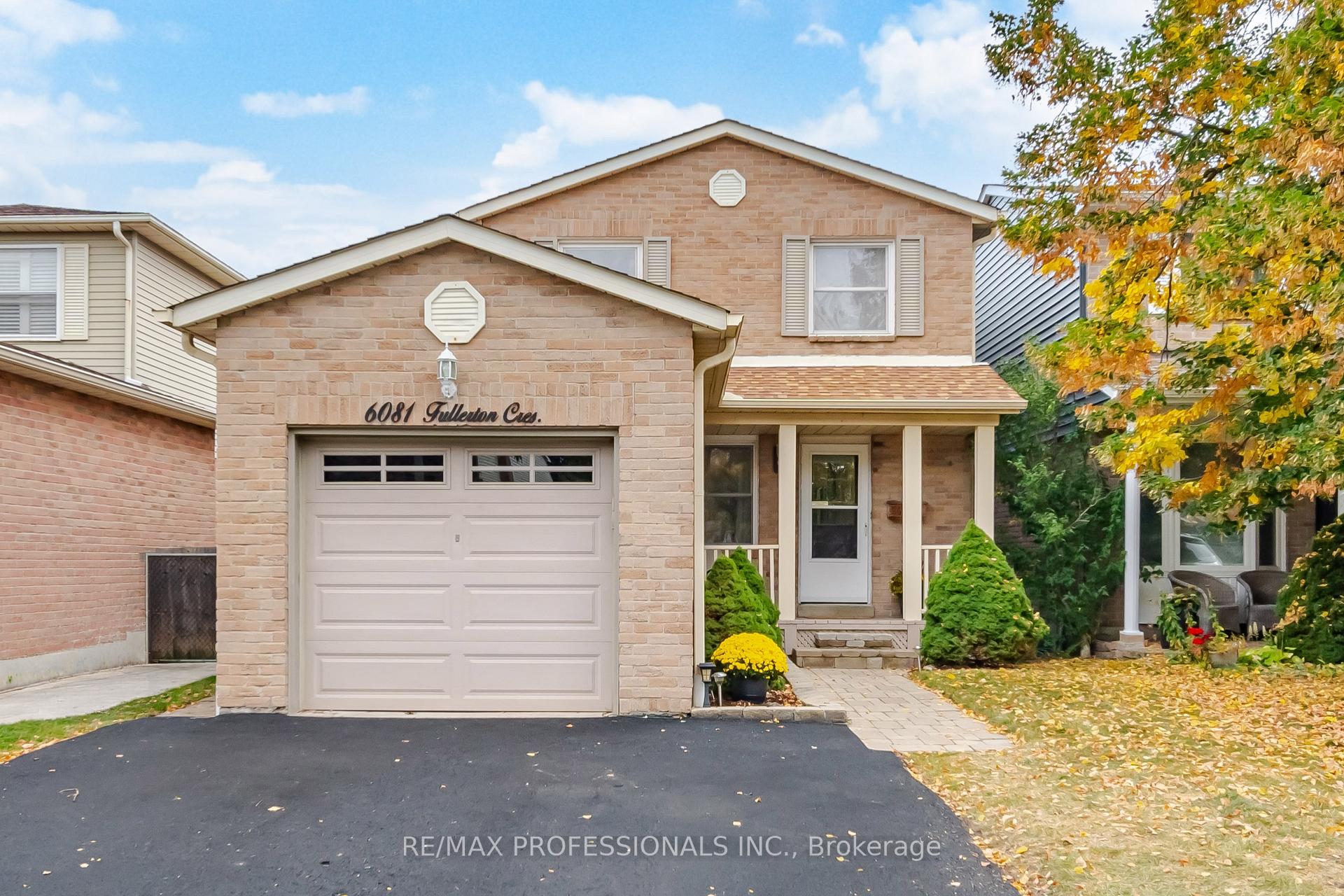 Photo 2 of 6081 Fullerton Crescent, Mississauga, Meadowvale — HOMEH