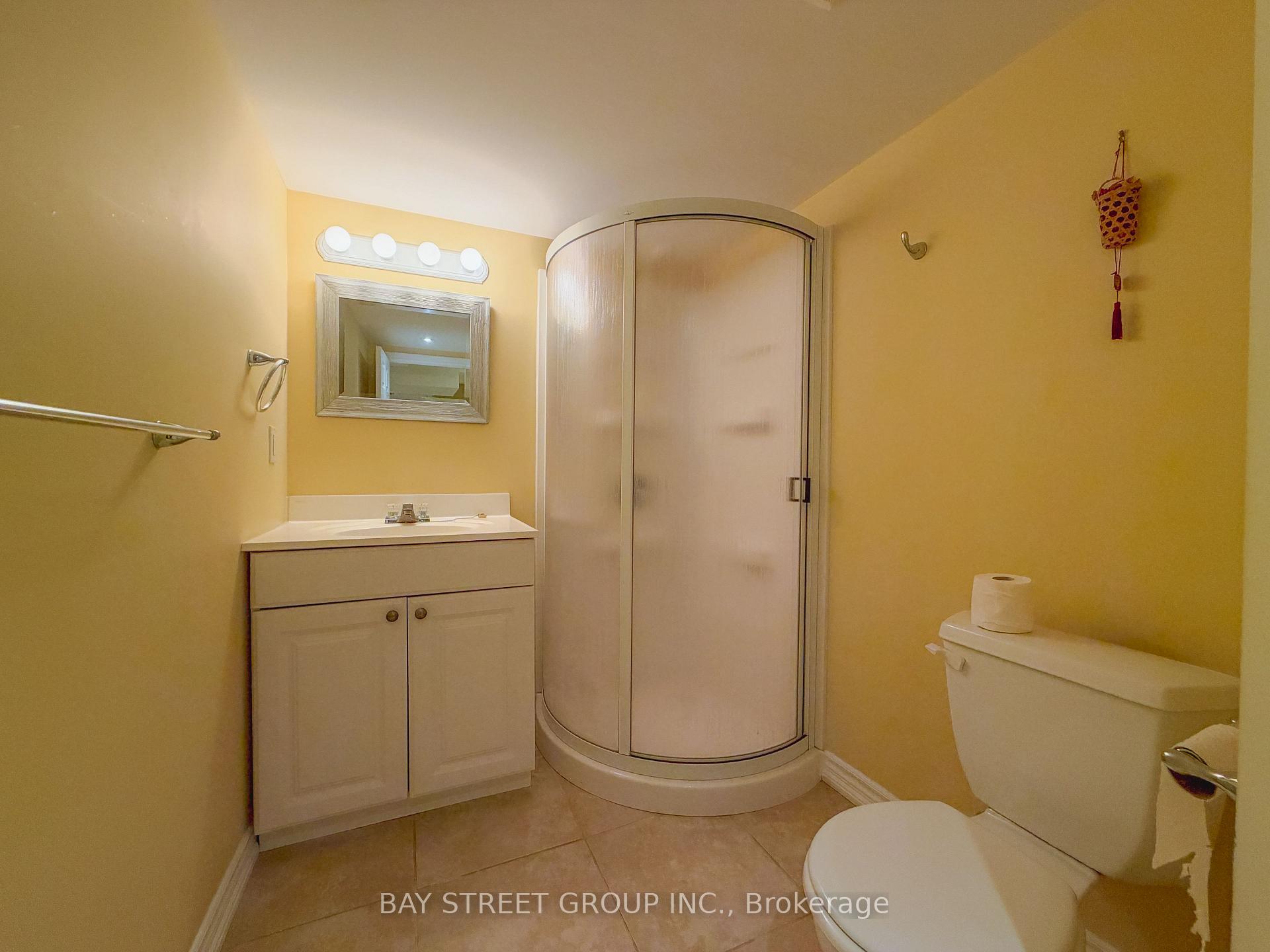 Photo 15 of 30 Emery Hill Boulevard, Markham, Berczy — HOMEH