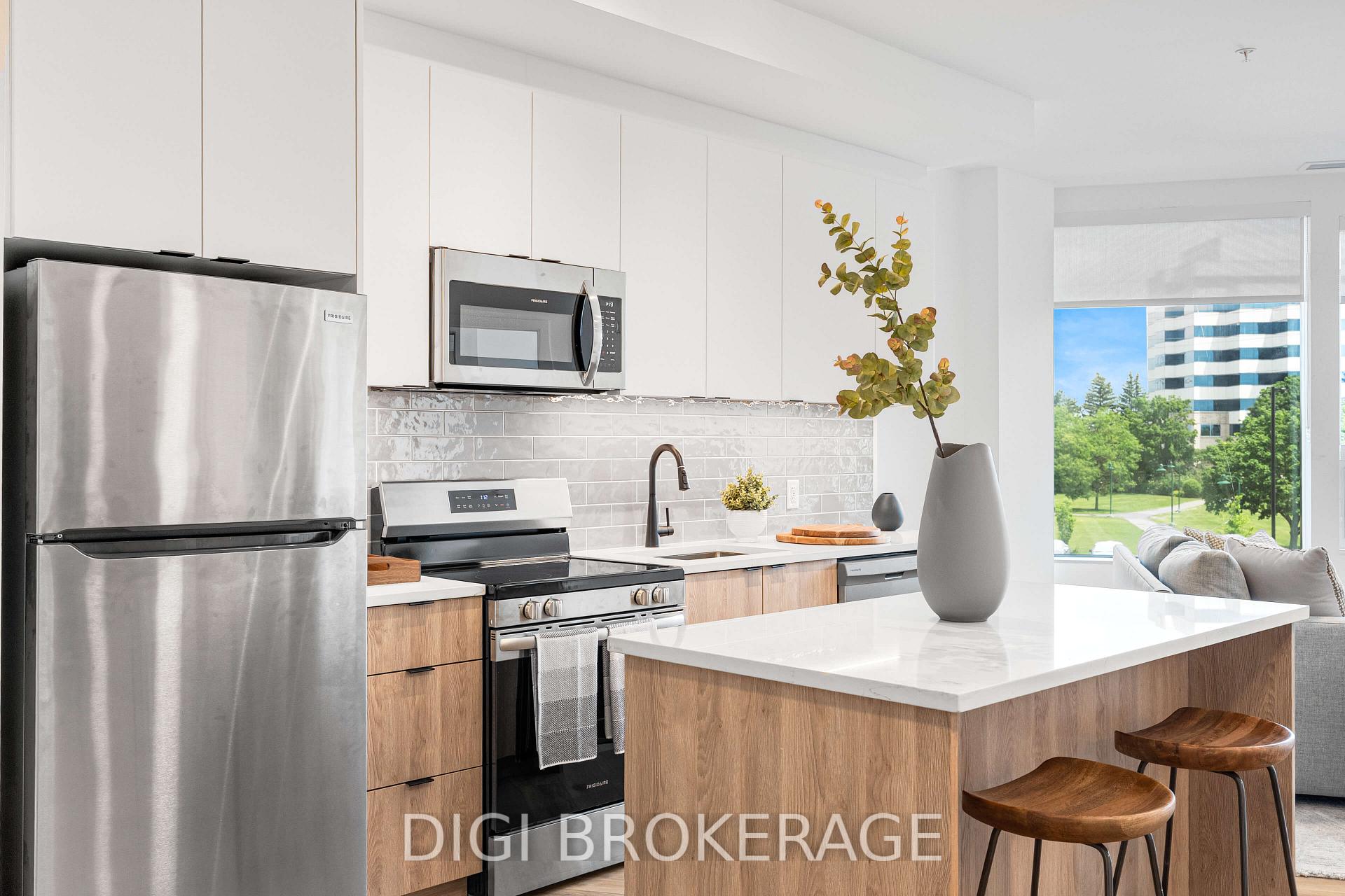 Photo 8 of Unit 405, 1600 James Naismith Drive, Ottawa, Pineview — HOMEH