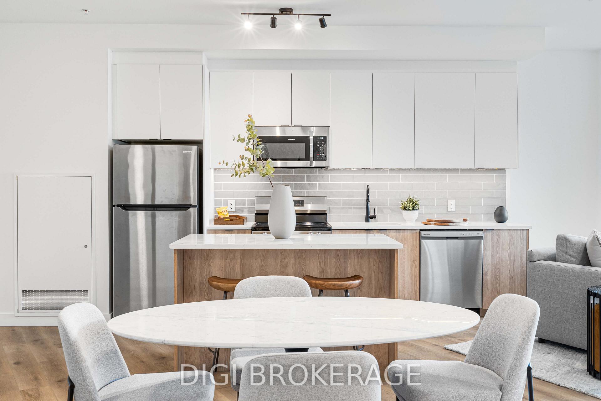 Photo 10 of Unit 405, 1600 James Naismith Drive, Ottawa, Pineview — HOMEH