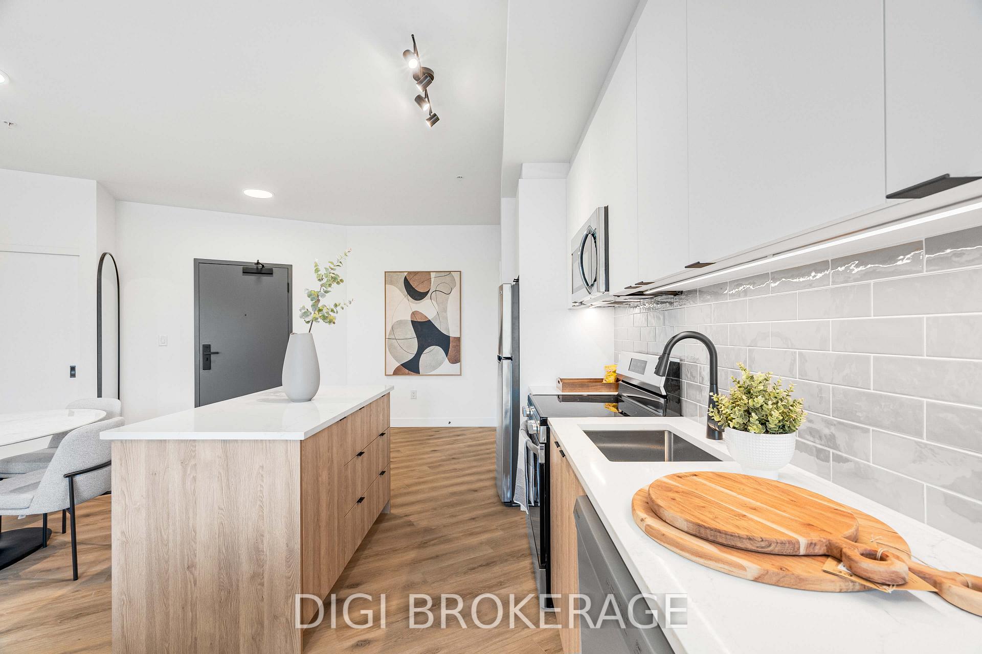 Photo 13 of Unit 405, 1600 James Naismith Drive, Ottawa, Pineview — HOMEH