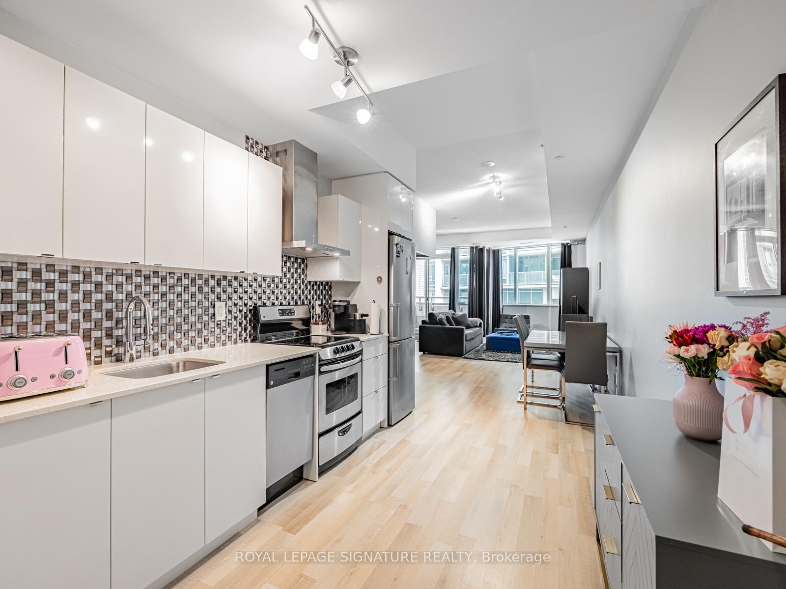 Photo of Unit 202, 51 East Liberty Street
