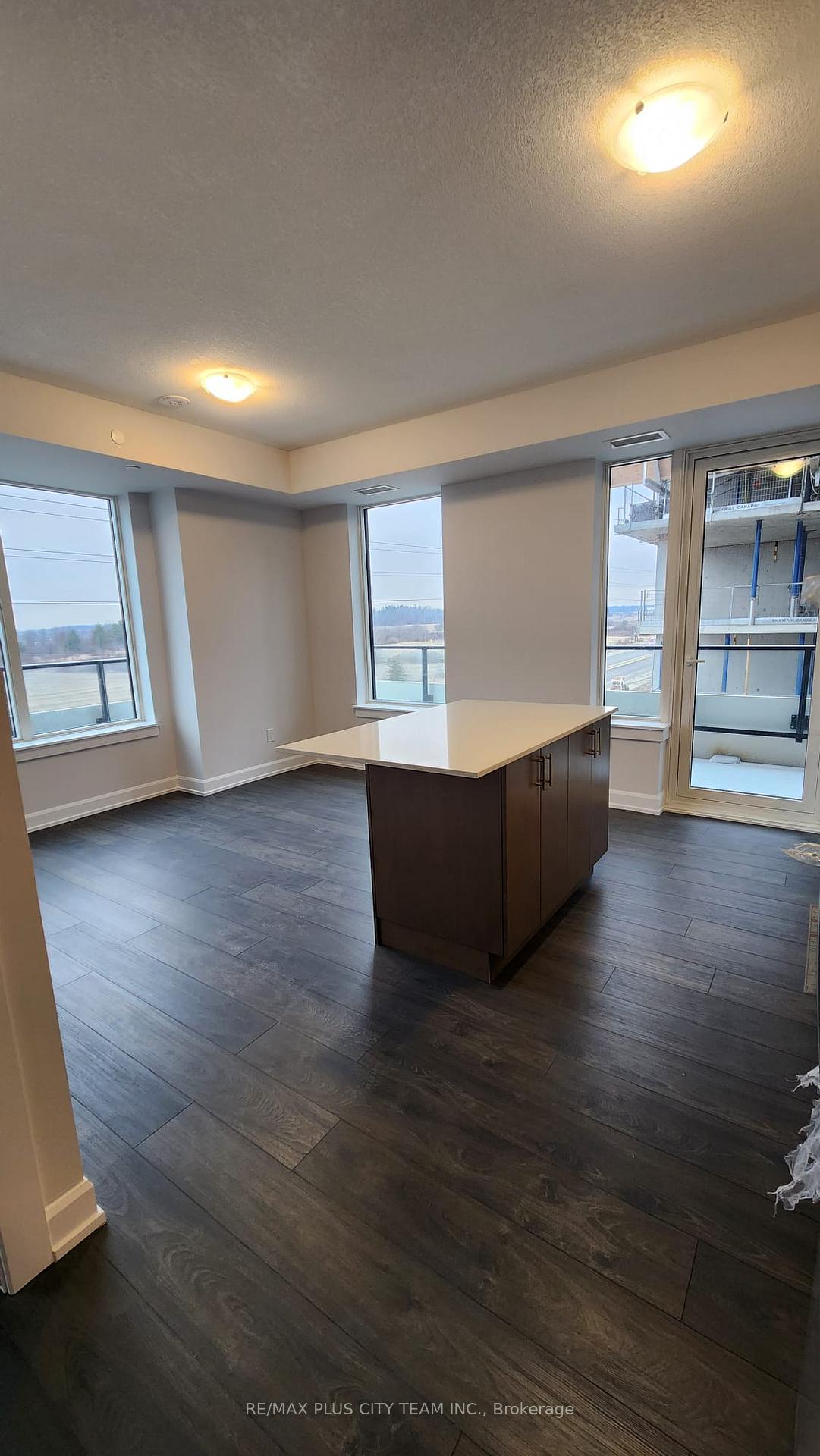 Photo 2 of Unit 414, 3220 William Coltson Avenue, Oakville, Joshua Meadows — HOMEH