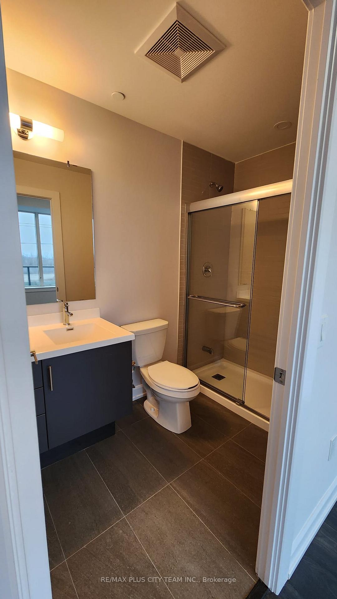 Photo 5 of Unit 414, 3220 William Coltson Avenue, Oakville, Joshua Meadows — HOMEH