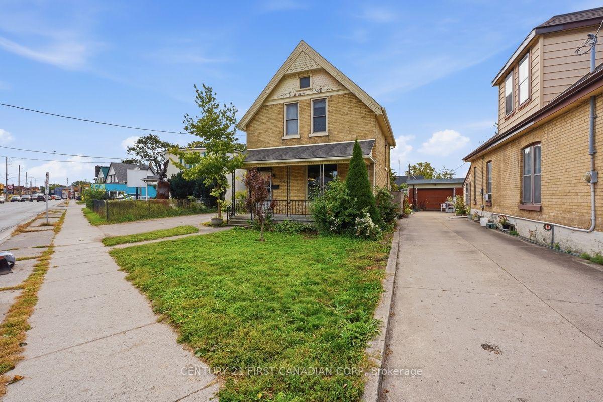 Photo 3 of 367 Hamilton Road, London, East L — HOMEH