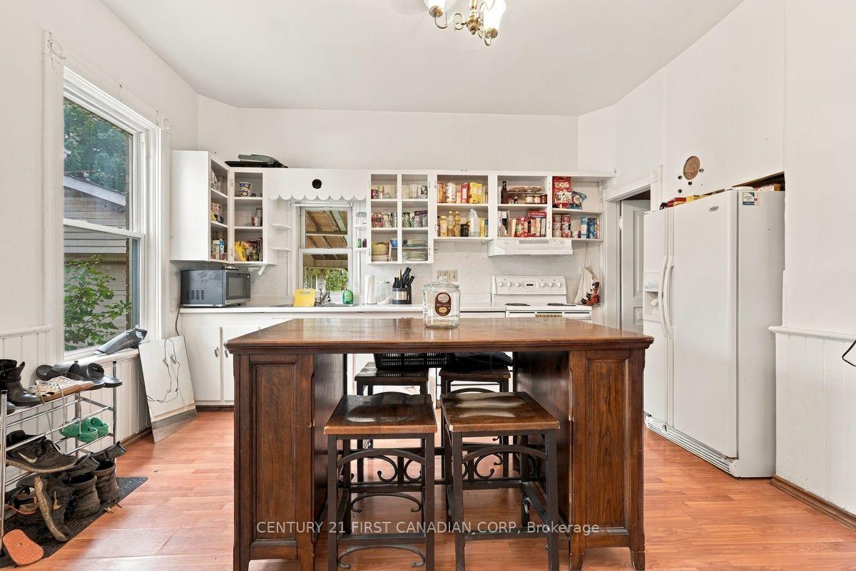 Photo 34 of 367 Hamilton Road, London, East L — HOMEH