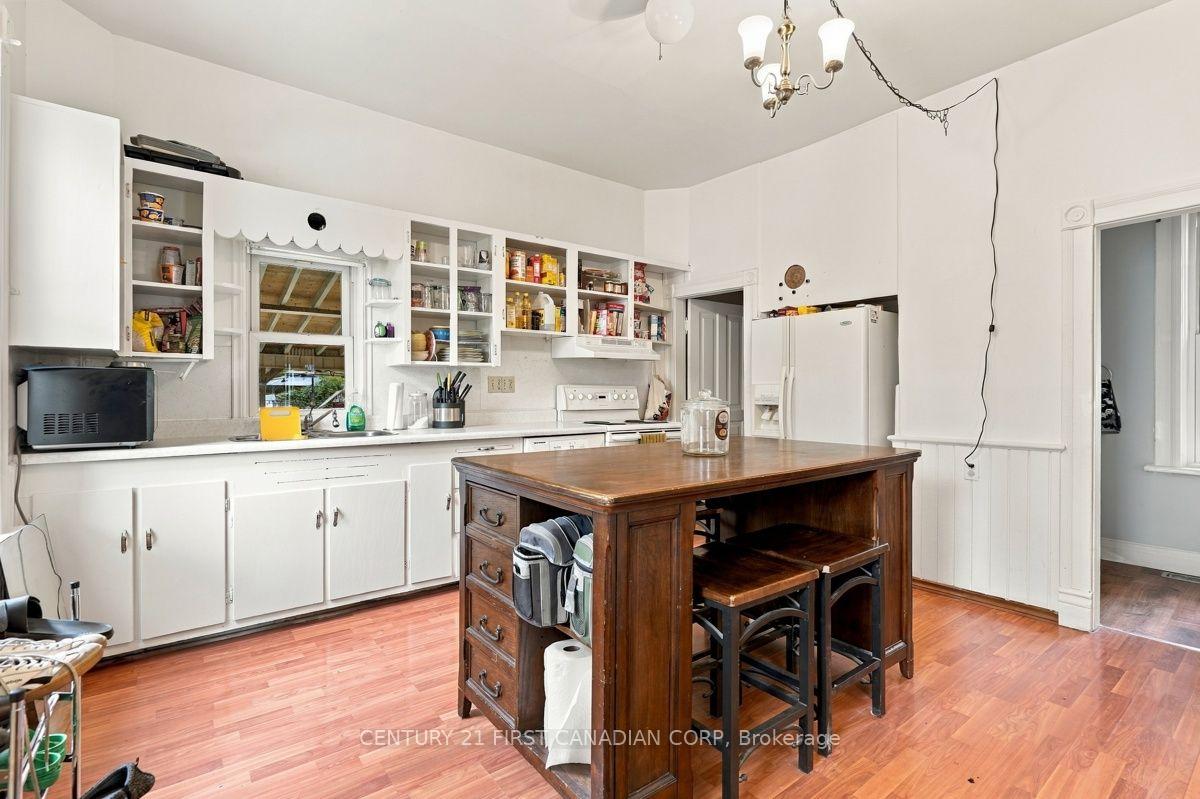 Photo 36 of 367 Hamilton Road, London, East L — HOMEH