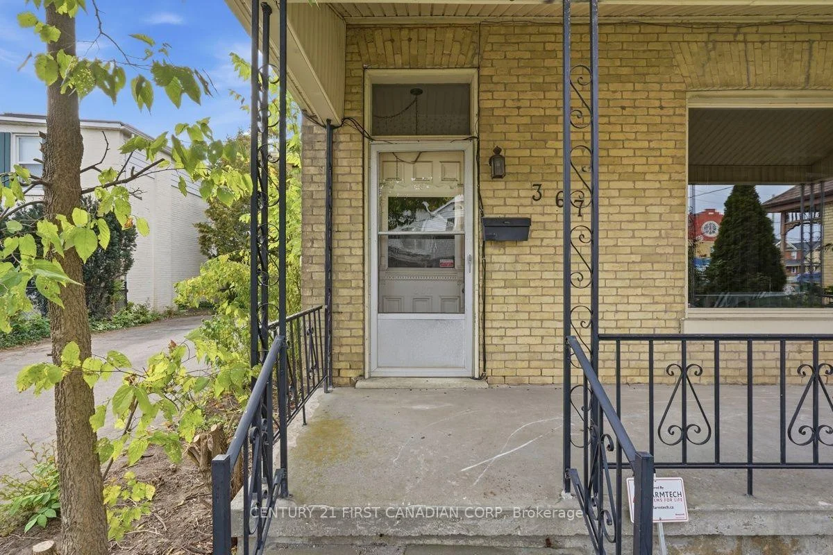 Photo 12 of 367 Hamilton Road, London, East L — HOMEH