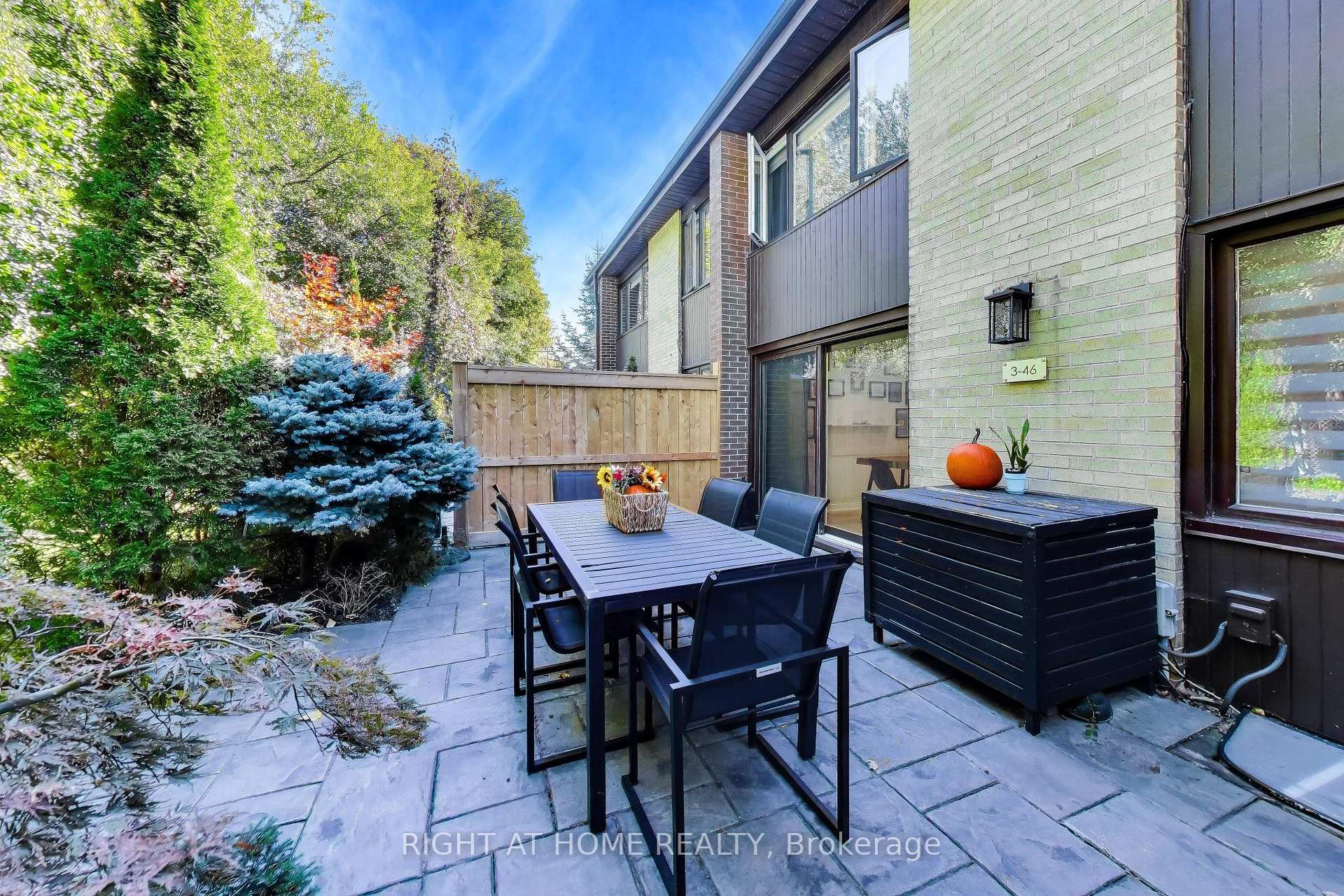 Photo 36 of Unit 3, 46 Three Valleys Drive, North York, Parkwoods-Donalda — HOMEH