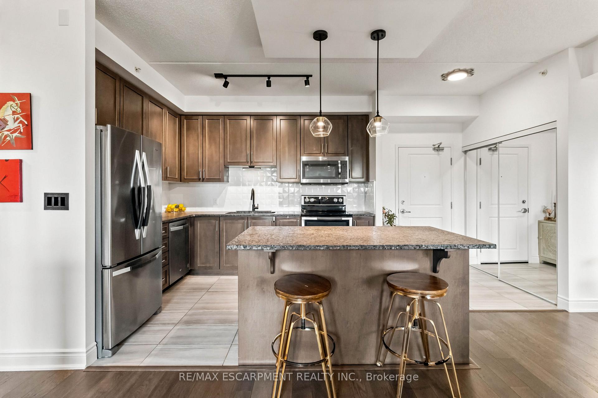 Photo 18 of Unit 113, 630 Sauve Street, Milton, Beaty — HOMEH