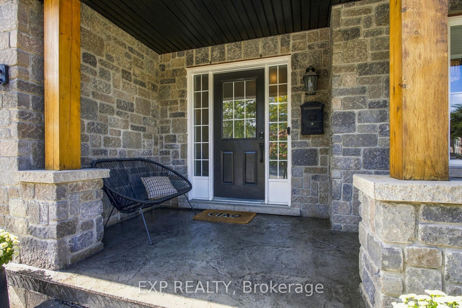 Photo 5 of 253 Upper Mount Albion Road, Hamilton, Stoney Creek Mountain — HOMEH