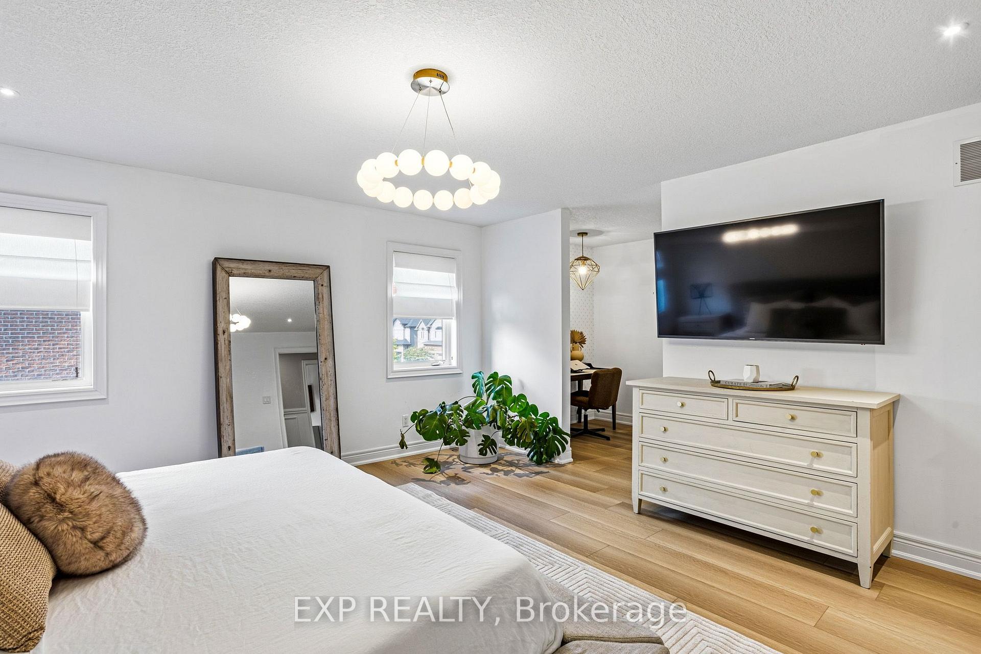 Photo 24 of 253 Upper Mount Albion Road, Hamilton, Stoney Creek Mountain — HOMEH