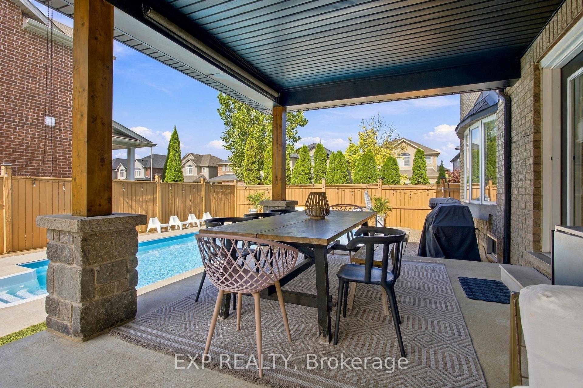 Photo 42 of 253 Upper Mount Albion Road, Hamilton, Stoney Creek Mountain — HOMEH