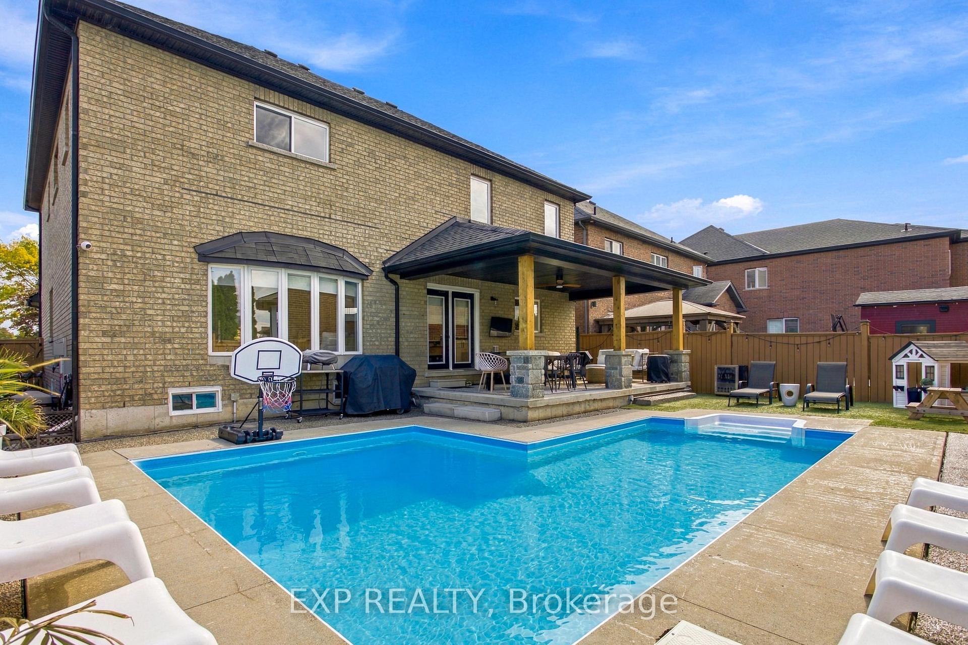 Photo 44 of 253 Upper Mount Albion Road, Hamilton, Stoney Creek Mountain — HOMEH
