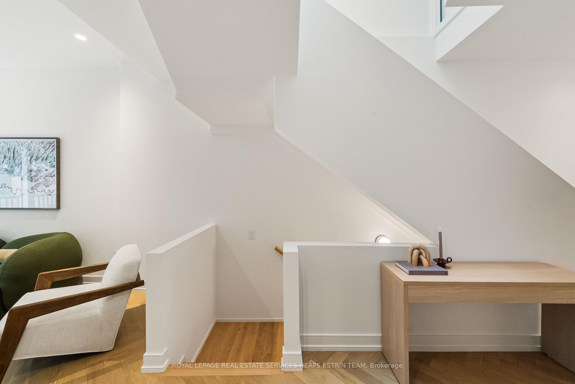 Photo 38 of 31 Taunton Road, Toronto, Mount Pleasant East — HOMEH