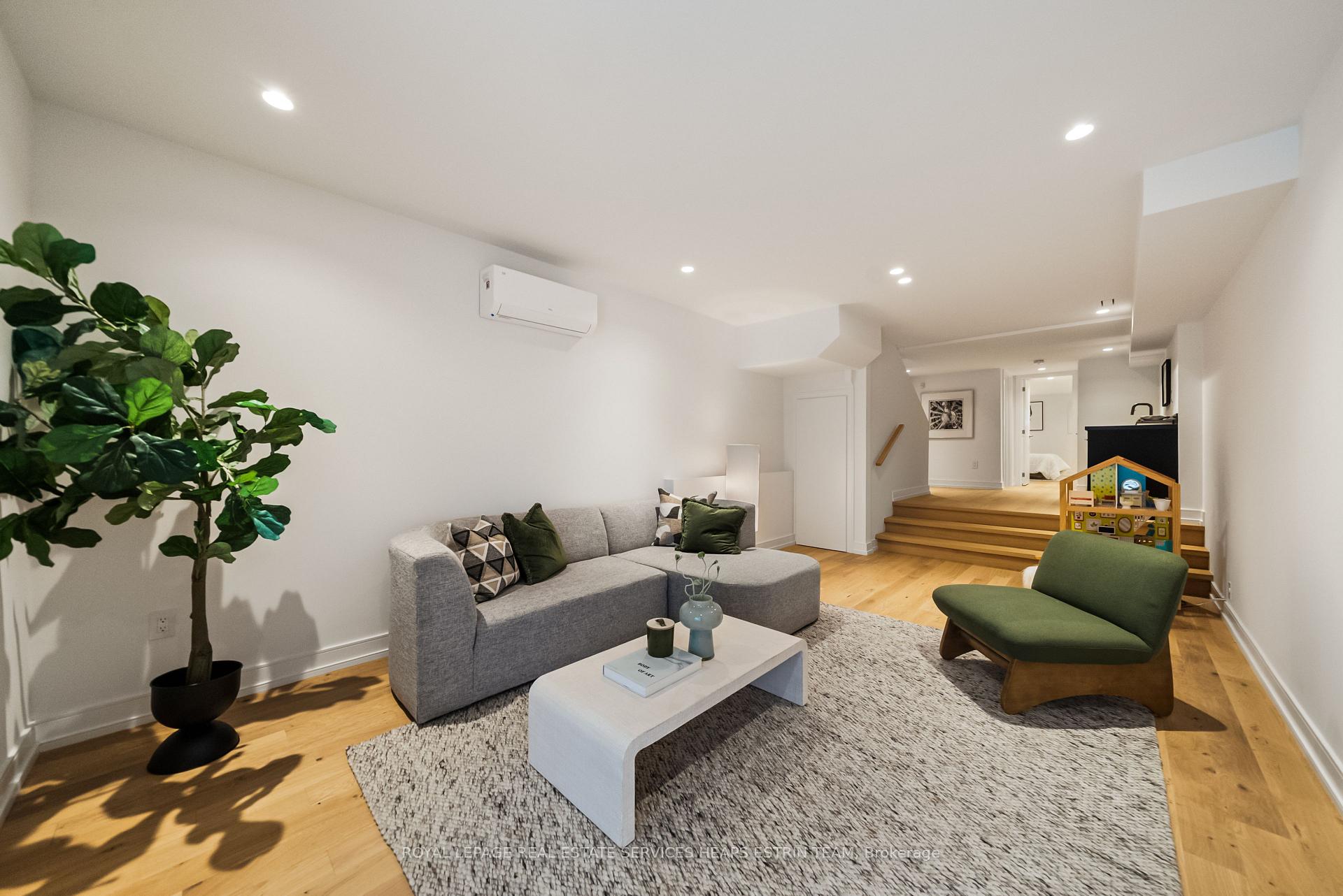 Photo 41 of 31 Taunton Road, Toronto, Mount Pleasant East — HOMEH