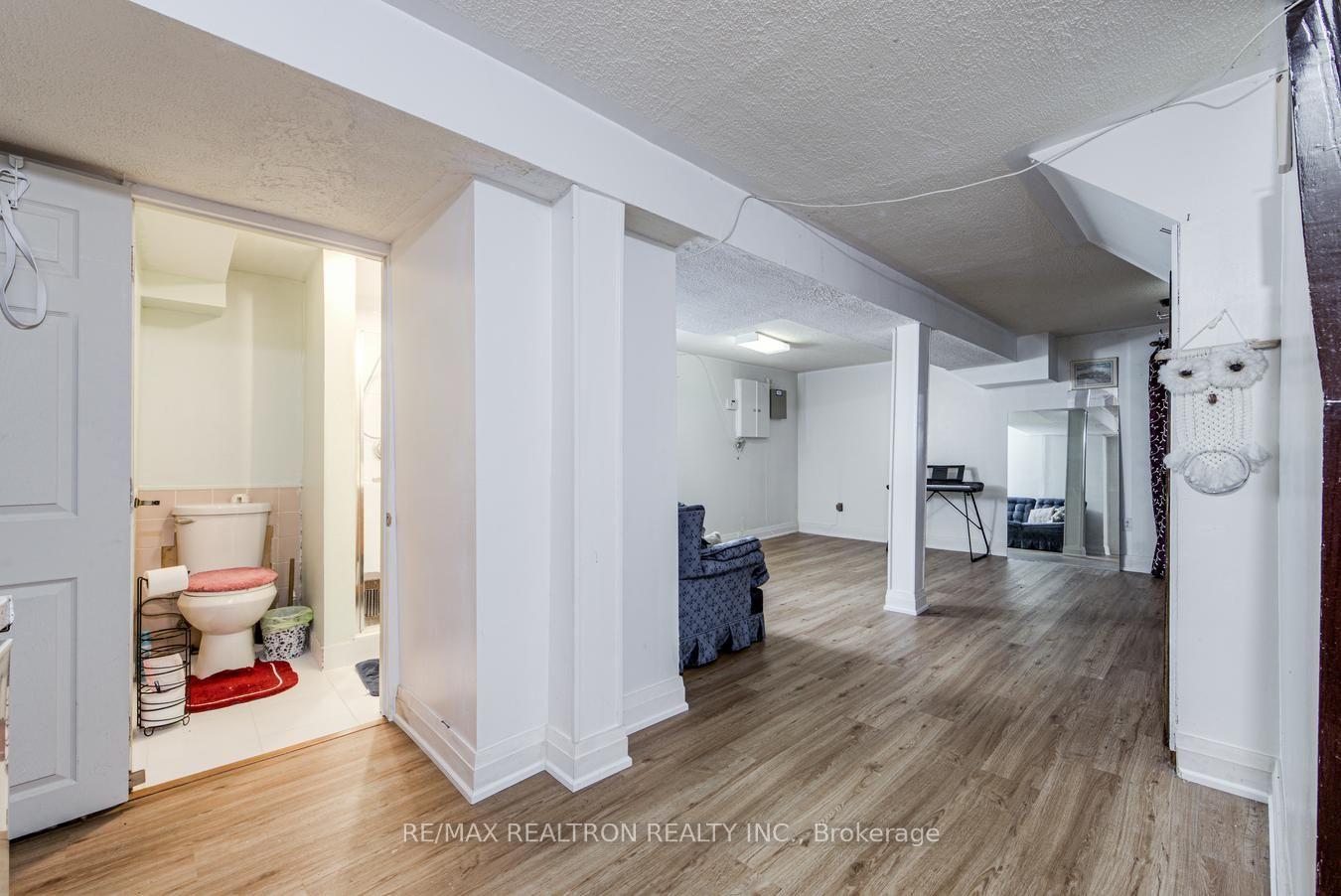 Photo 31 of 7384 Sills Road, Mississauga, Malton — HOMEH