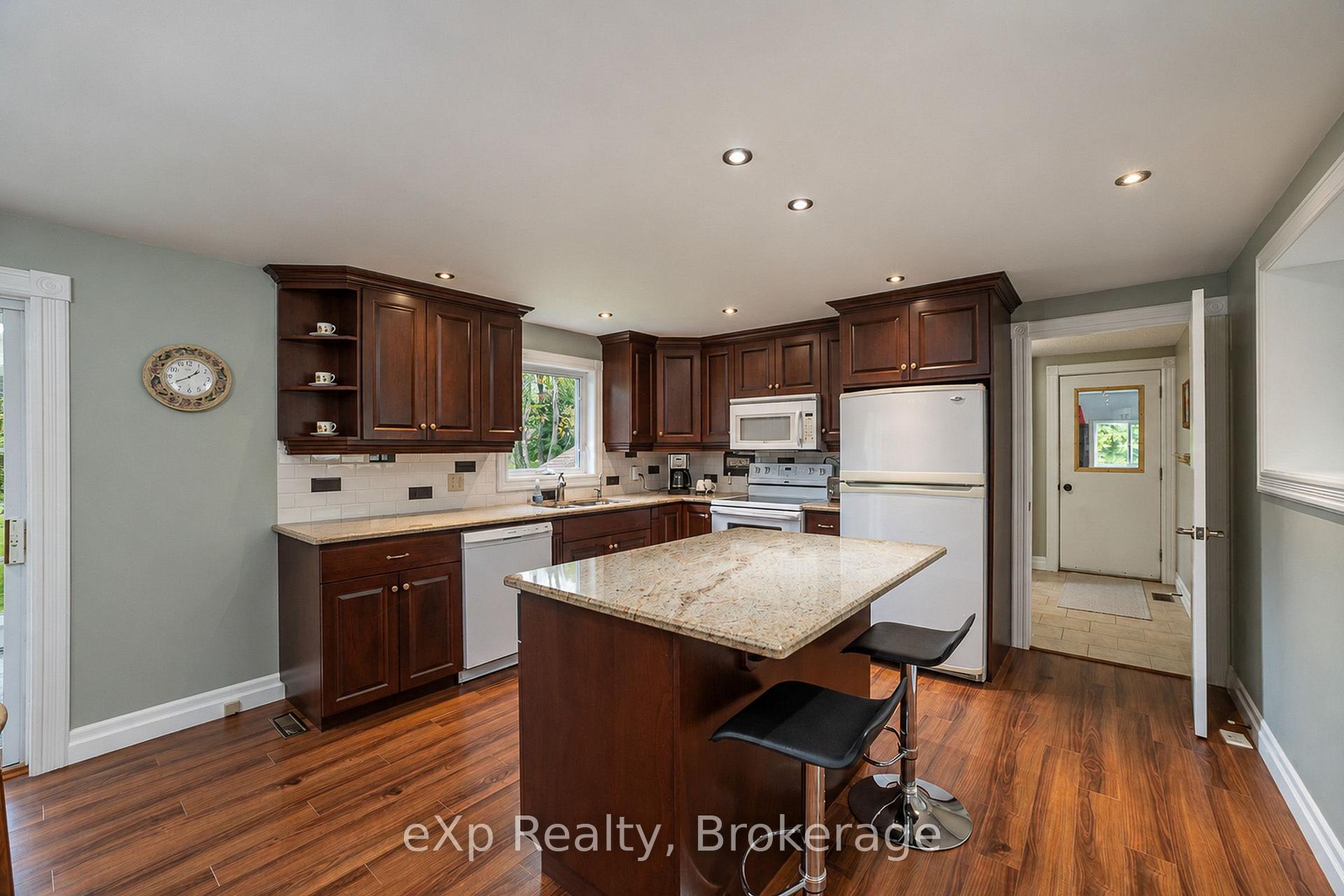 Photo 7 of 350144 Bayshore Road, Meaford — HOMEH
