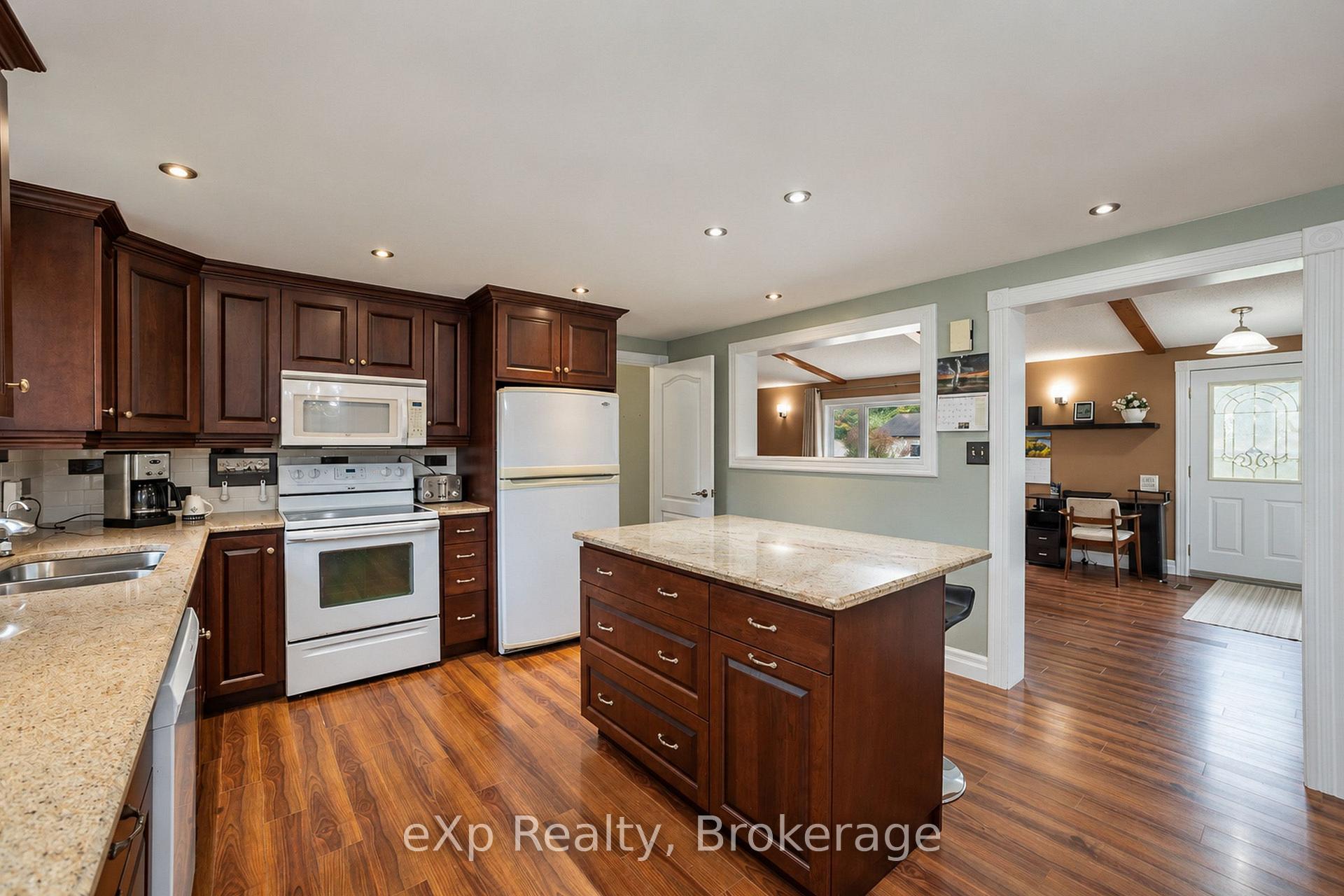 Photo 8 of 350144 Bayshore Road, Meaford — HOMEH