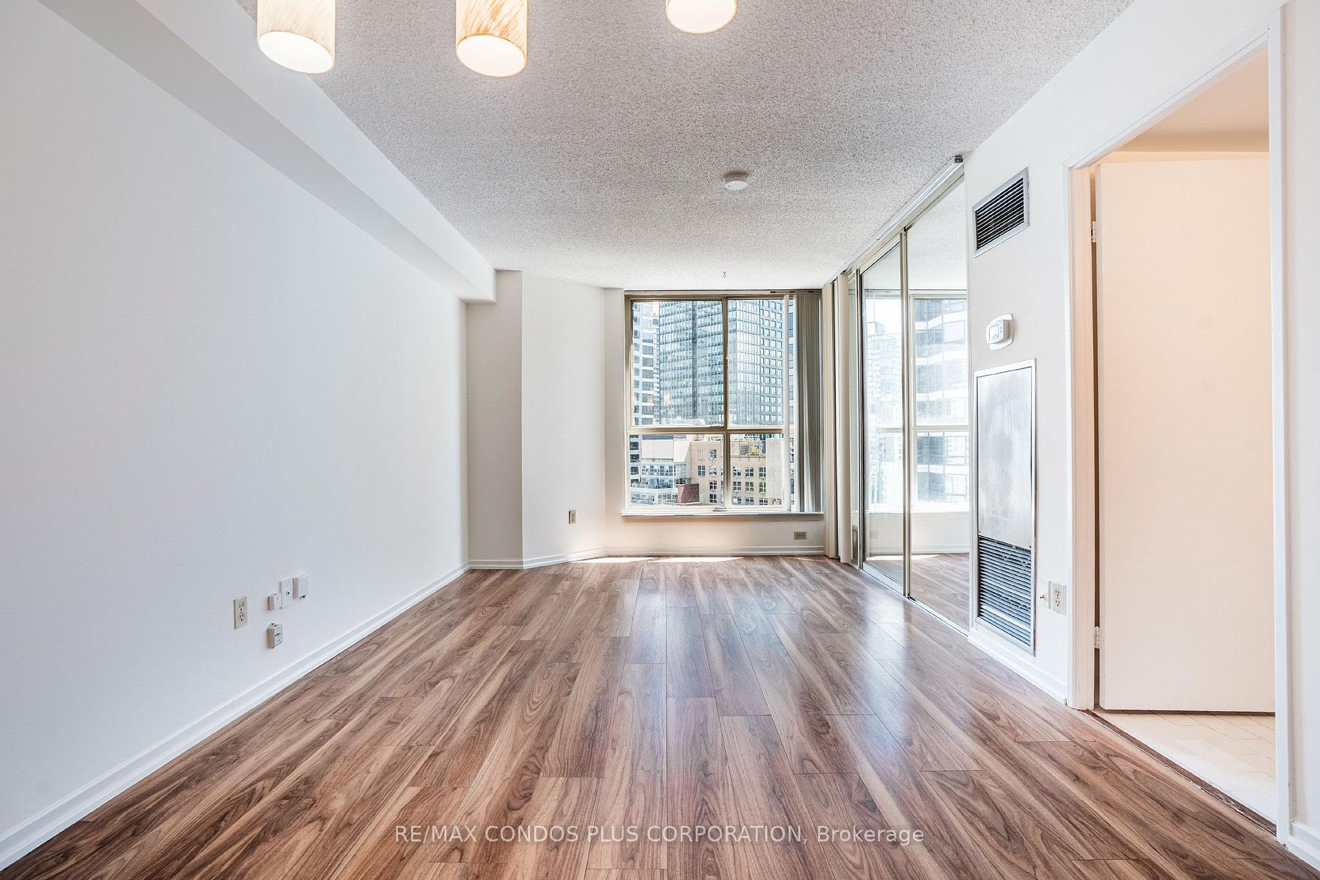 Photo 19 of Unit 1811, 44 St Joseph Street, Toronto, Bay Street Corridor — HOMEH