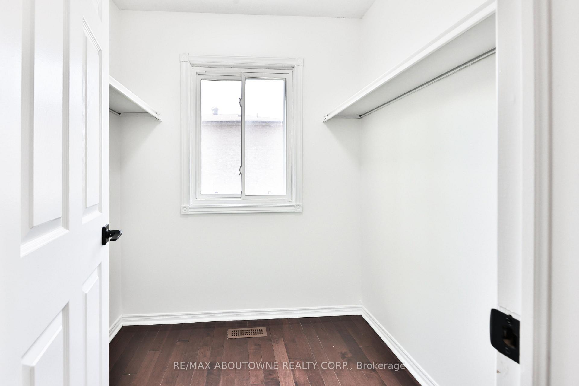 Photo 24 of Unit 2, 4635 Regents Terrace, Mississauga, Hurontario — HOMEH