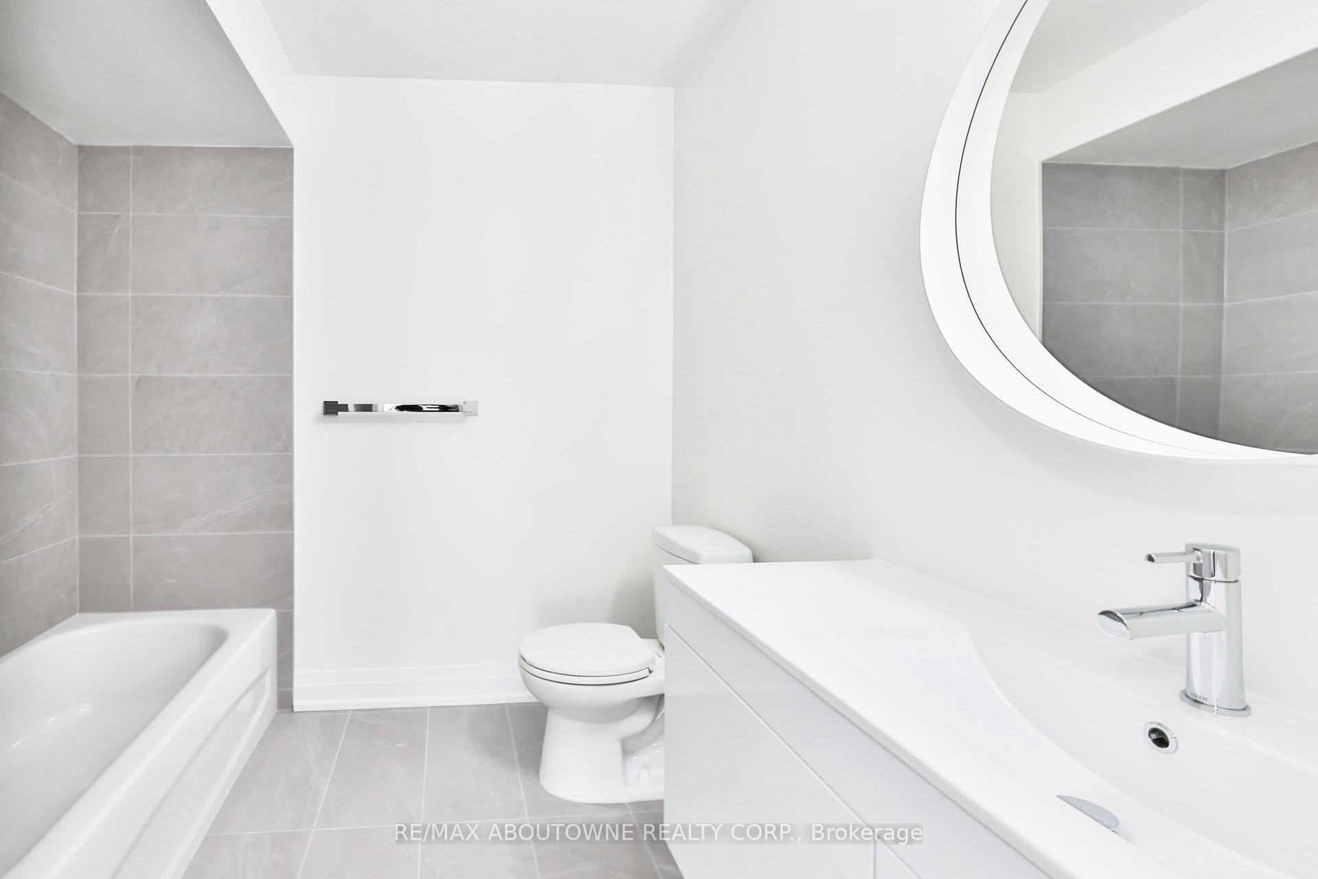 Photo 25 of Unit 2, 4635 Regents Terrace, Mississauga, Hurontario — HOMEH
