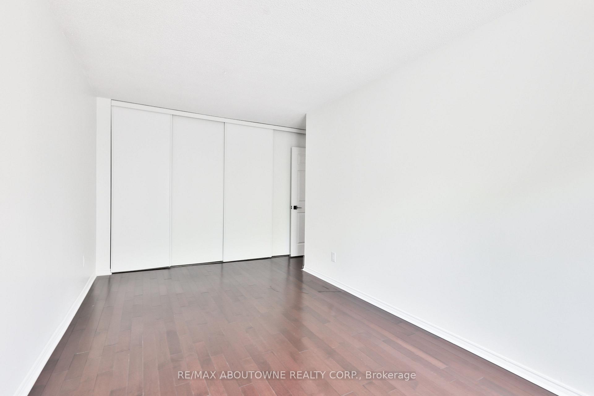 Photo 27 of Unit 2, 4635 Regents Terrace, Mississauga, Hurontario — HOMEH