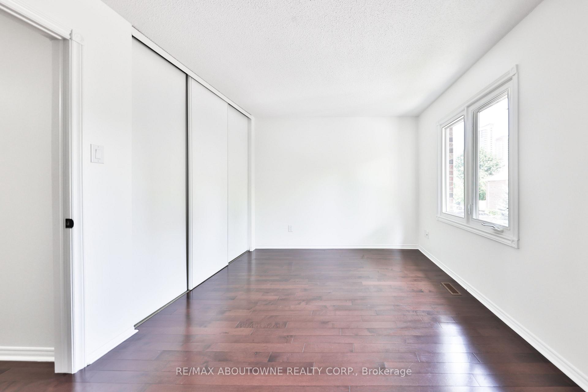 Photo 29 of Unit 2, 4635 Regents Terrace, Mississauga, Hurontario — HOMEH
