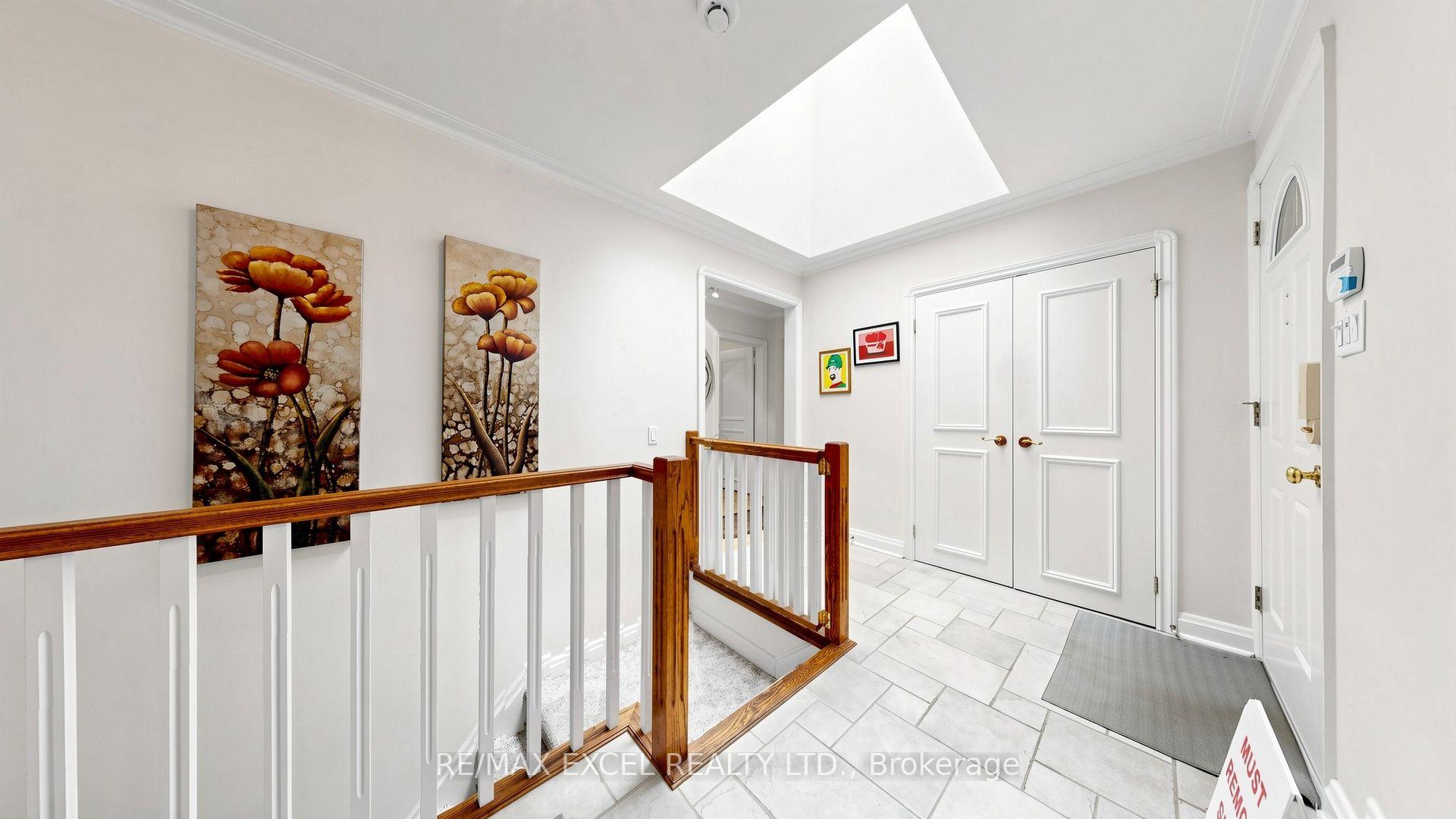 Photo 23 of 131 Burbank Drive, North York, Bayview Village — HOMEH