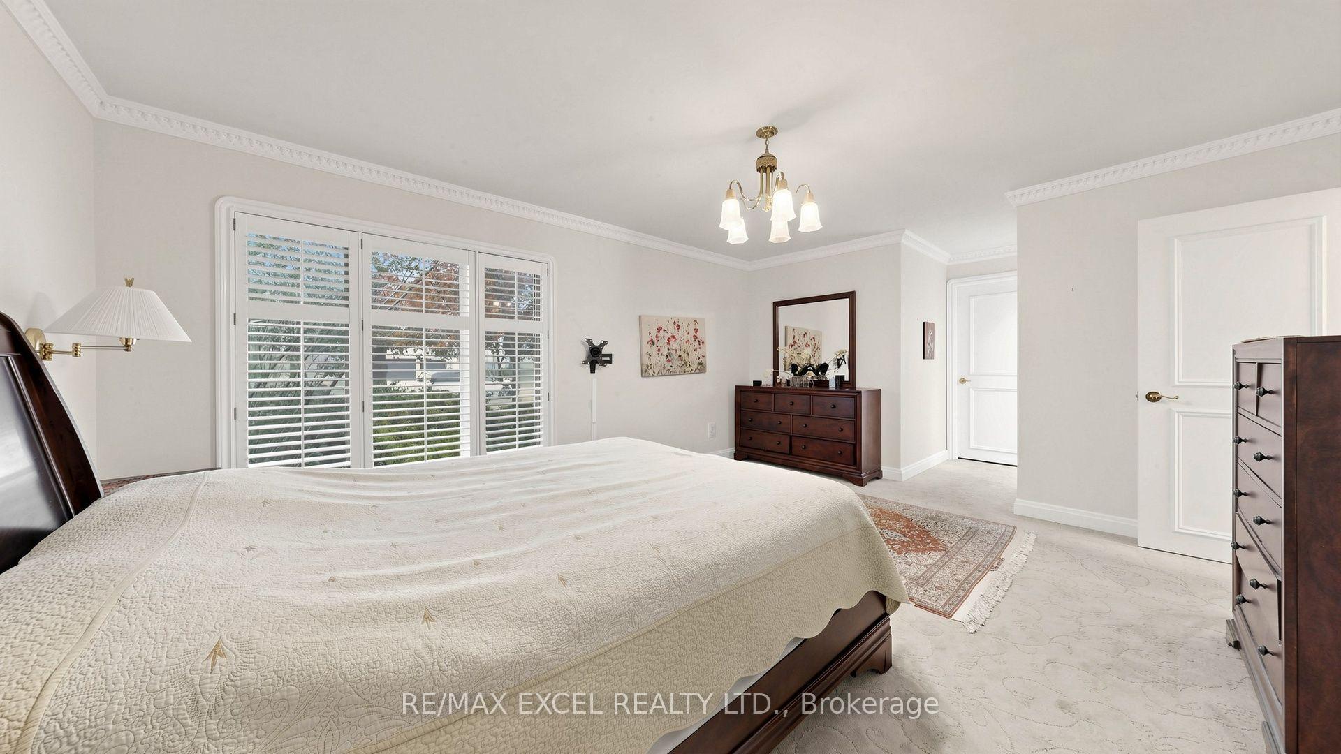 Photo 25 of 131 Burbank Drive, North York, Bayview Village — HOMEH