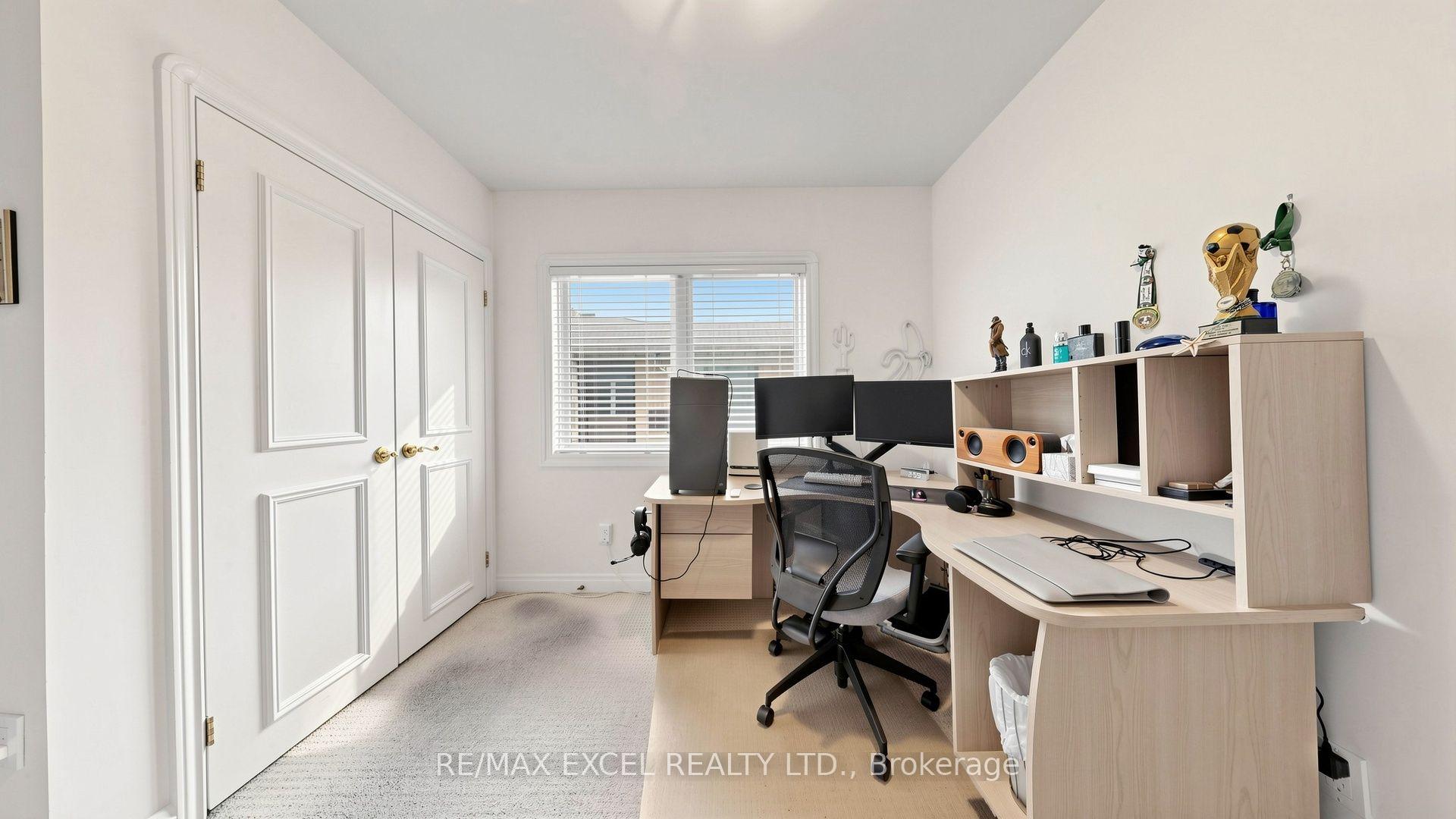 Photo 30 of 131 Burbank Drive, North York, Bayview Village — HOMEH