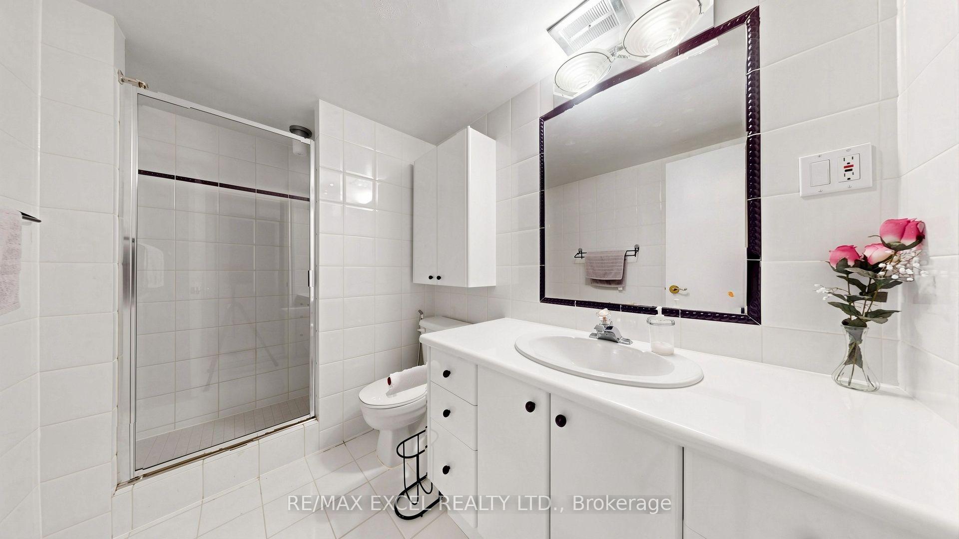 Photo 44 of 131 Burbank Drive, North York, Bayview Village — HOMEH