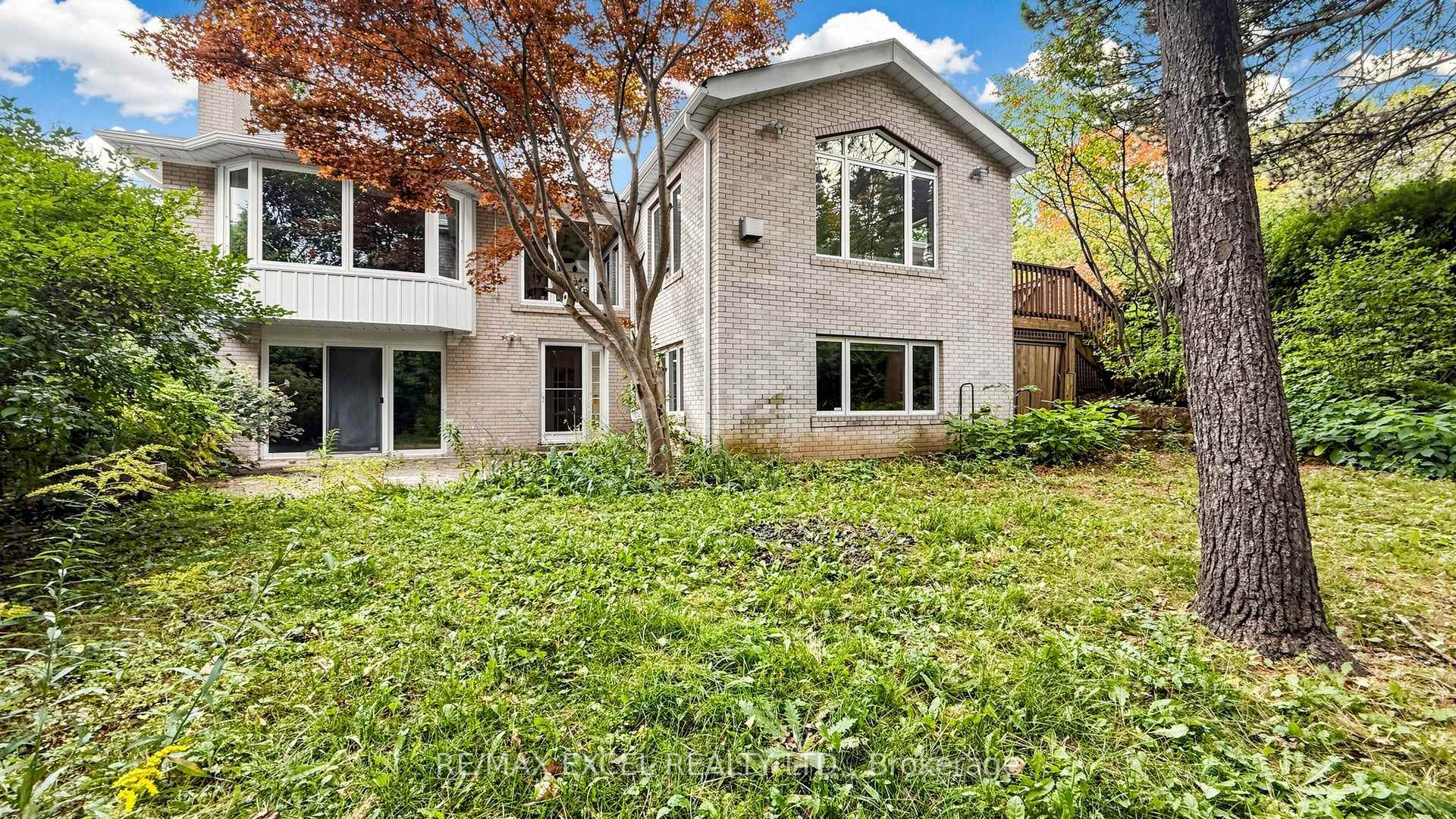 Photo 46 of 131 Burbank Drive, North York, Bayview Village — HOMEH