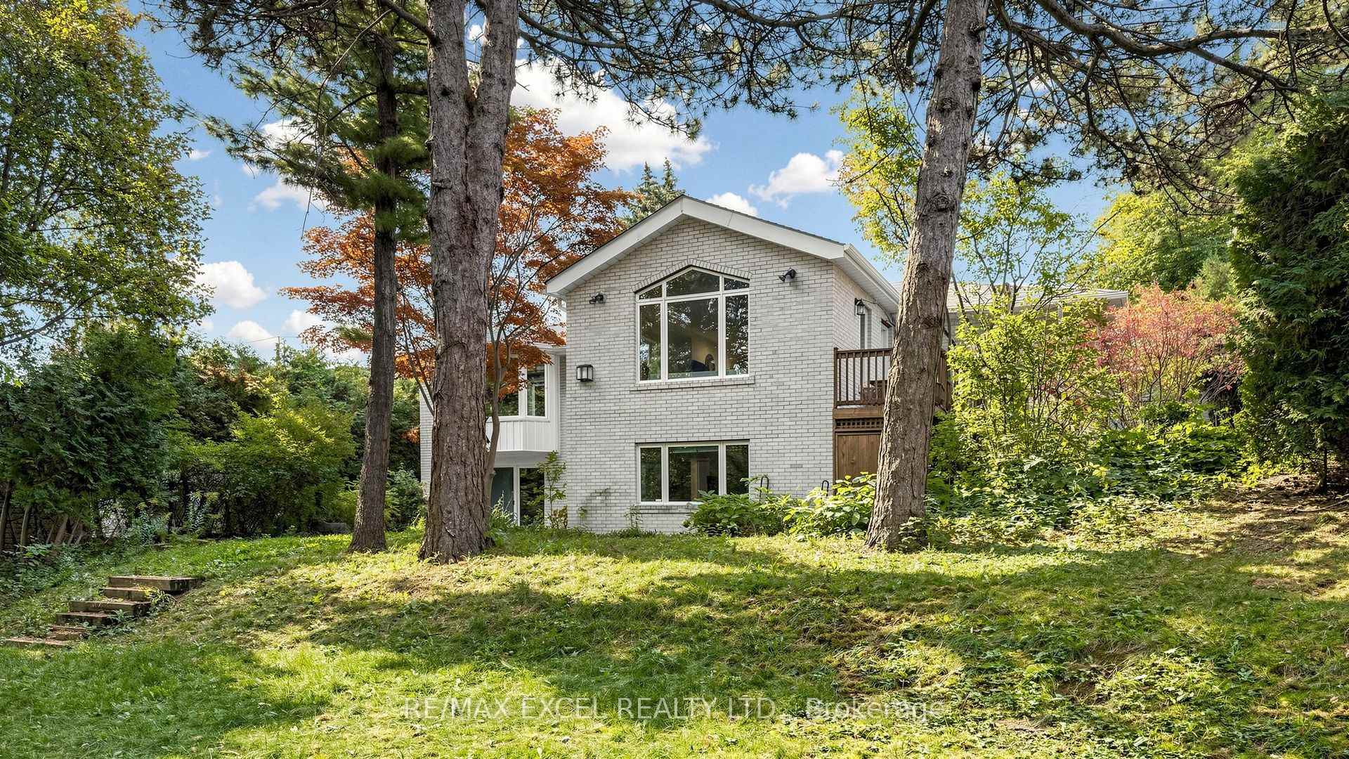 Photo 48 of 131 Burbank Drive, North York, Bayview Village — HOMEH