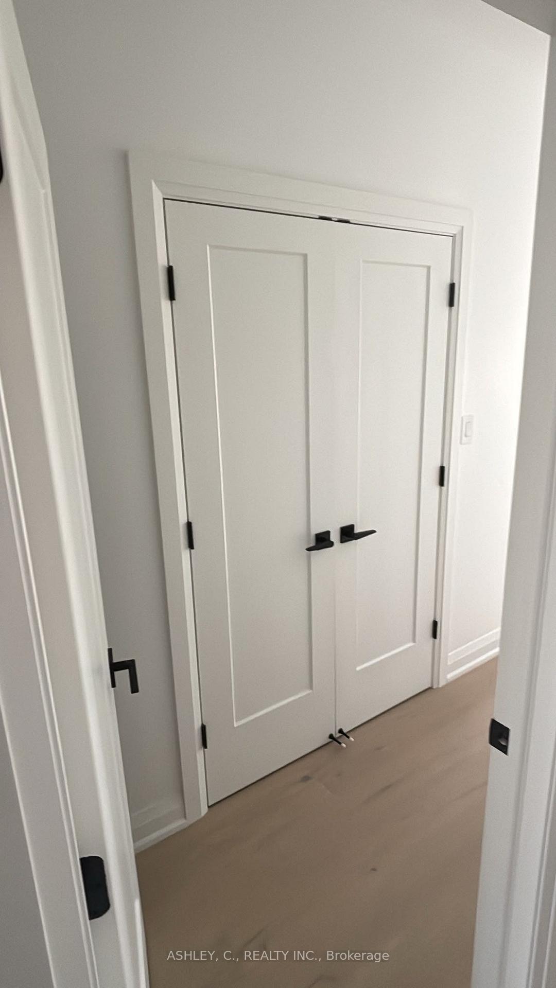 Photo 10 of Unit Third Floor, 701 Queen Street, Toronto, Niagara — HOMEH