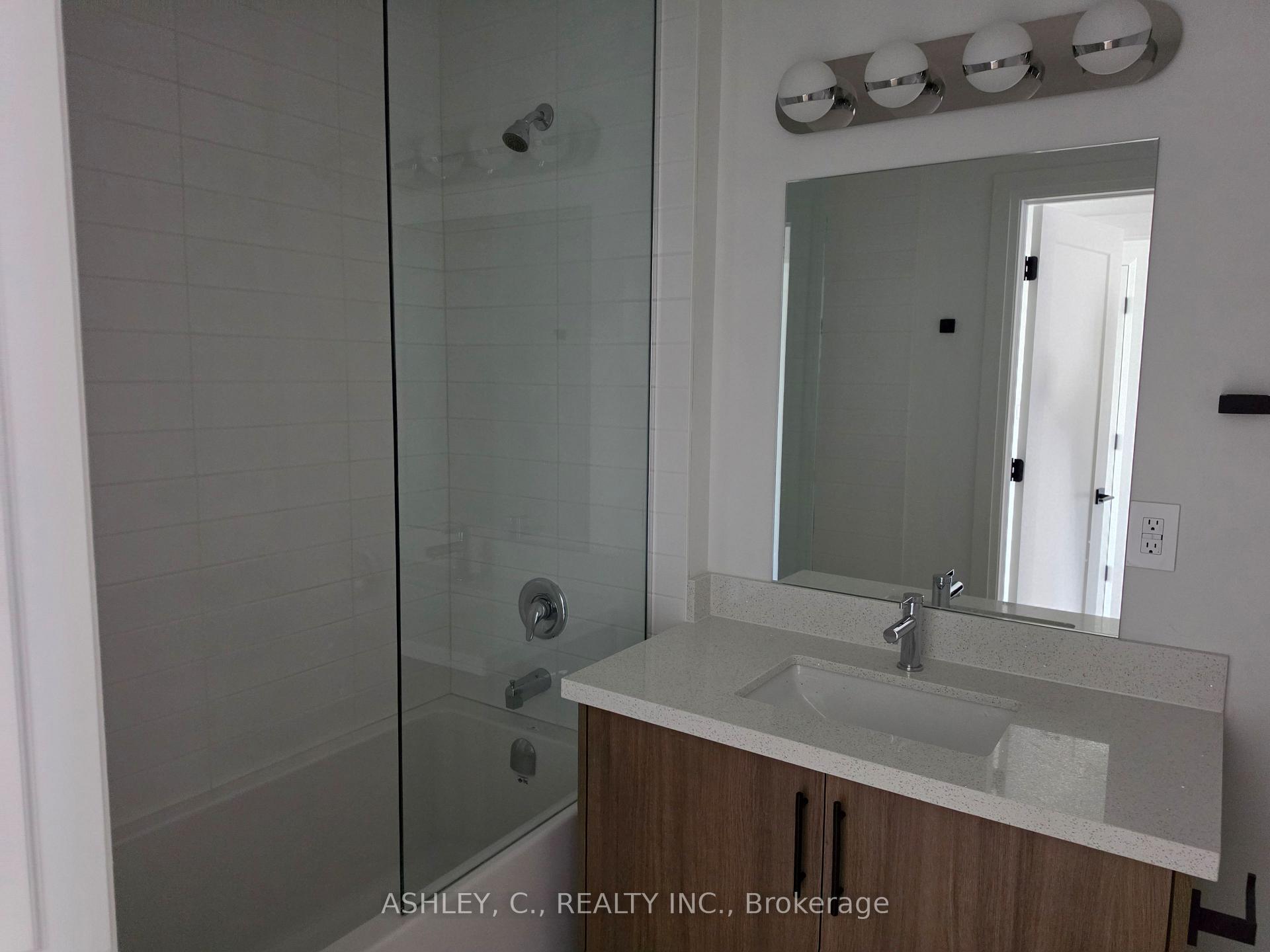 Photo 13 of Unit Third Floor, 701 Queen Street, Toronto, Niagara — HOMEH